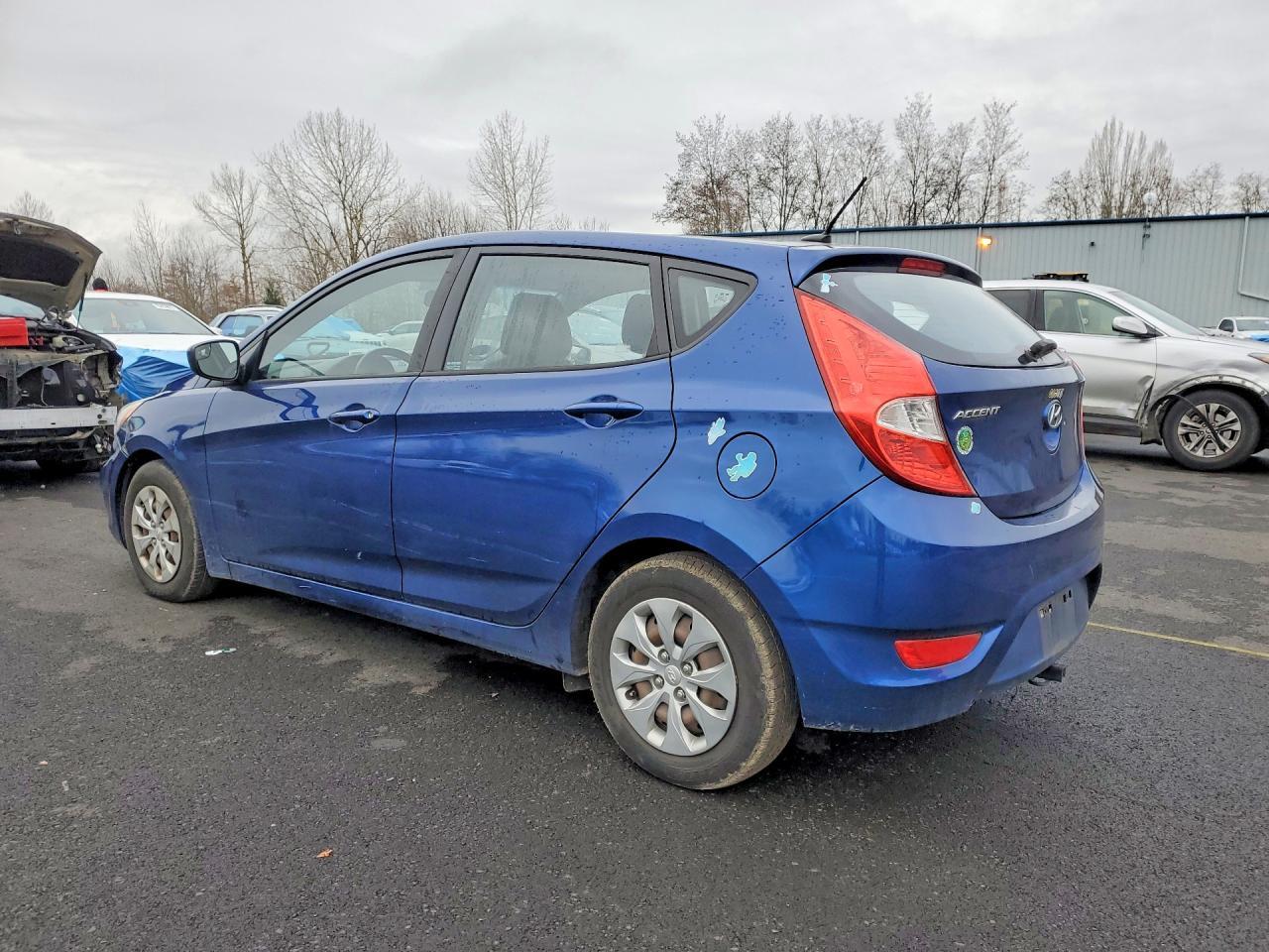 2016 Hyundai Accent Se - Фото 2