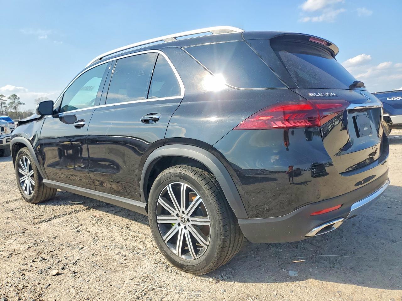 2025 Mercedes-Benz Gle 350 4Matic - Image 2