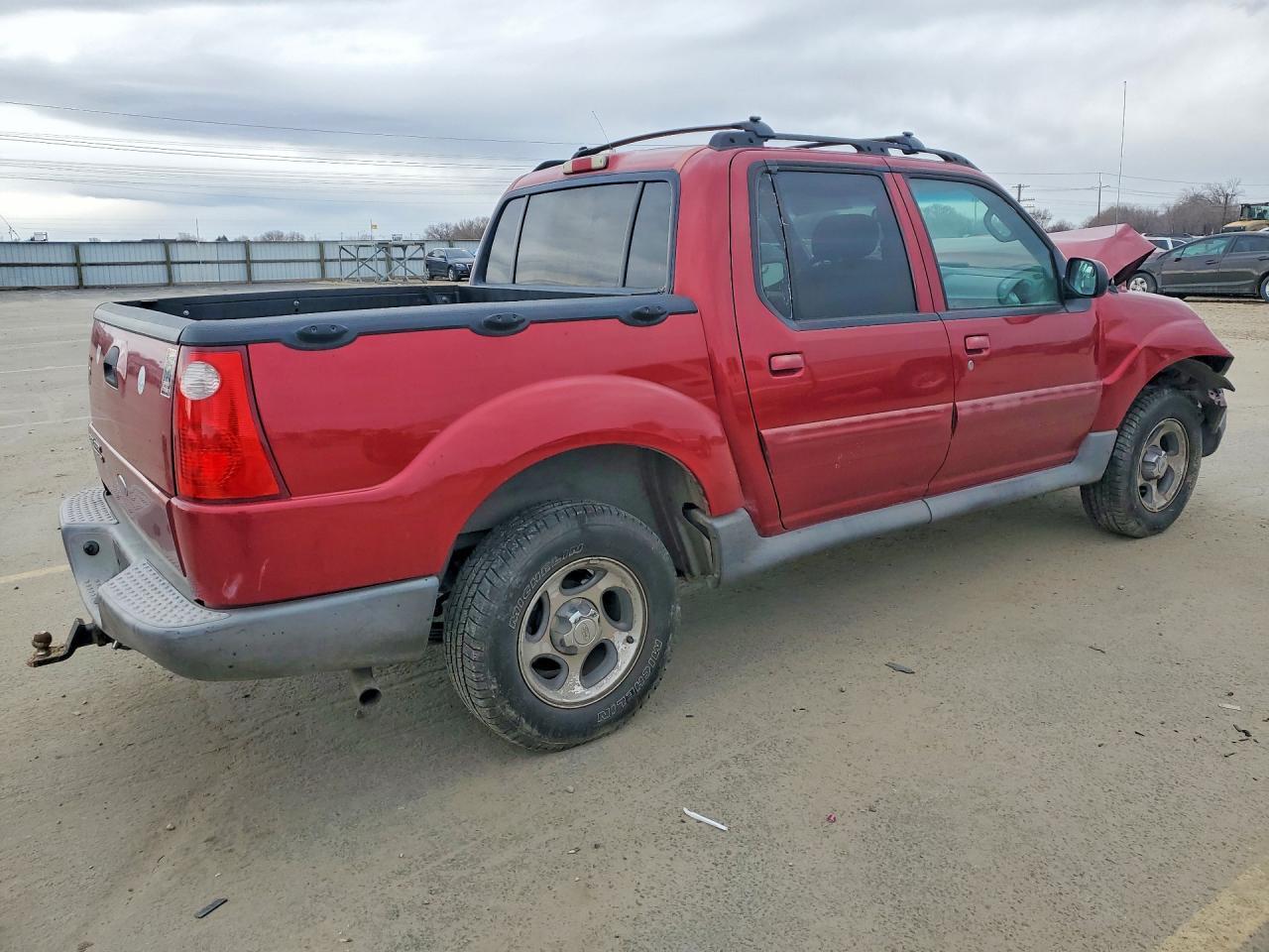 2005 Ford Explorer Sport Trac - Image 3