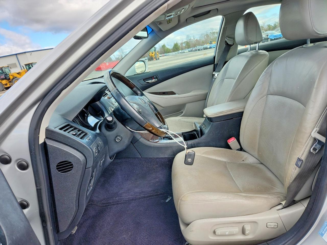 2011 Lexus Es 350 - Image 7