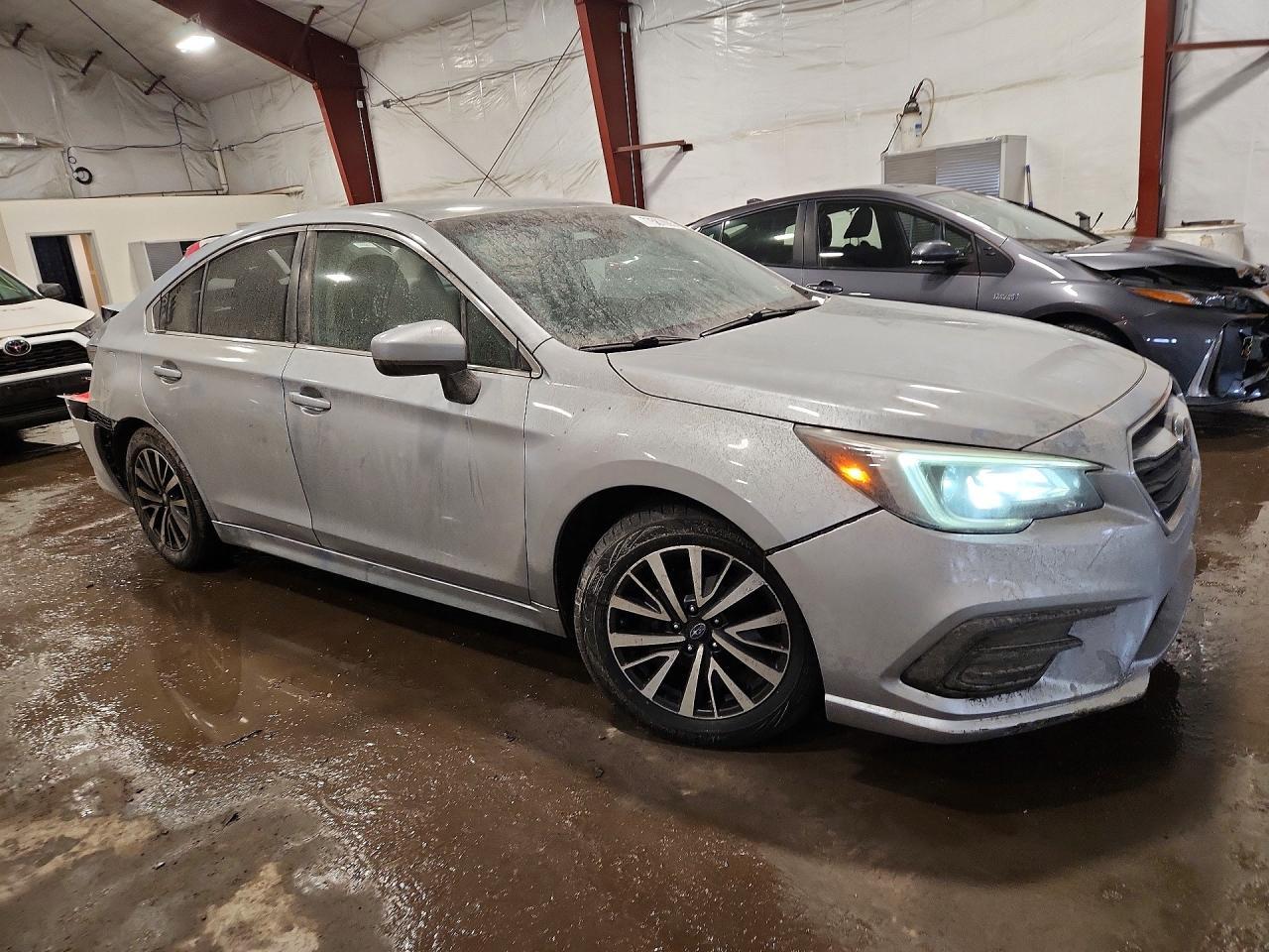 2019 Subaru Legacy - Фото 4