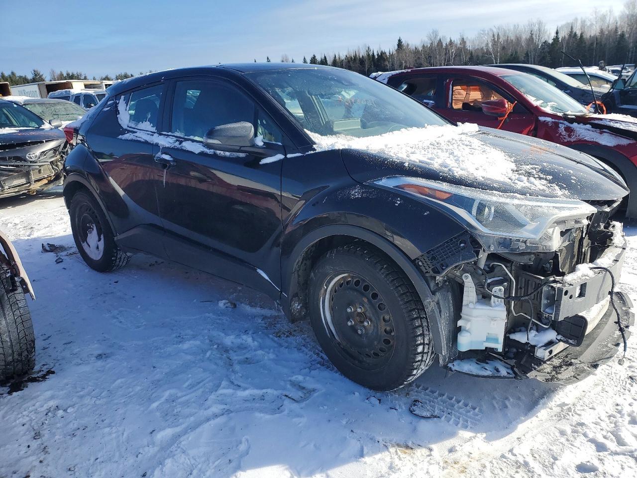 2019 Toyota C-Hr Xle - Image 4
