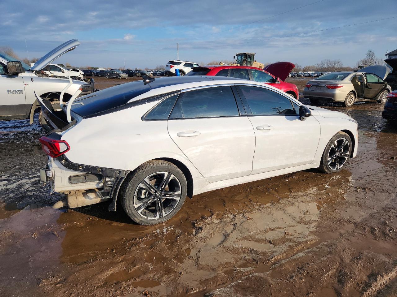 2024 Kia K5 Gt Line - Фото 3