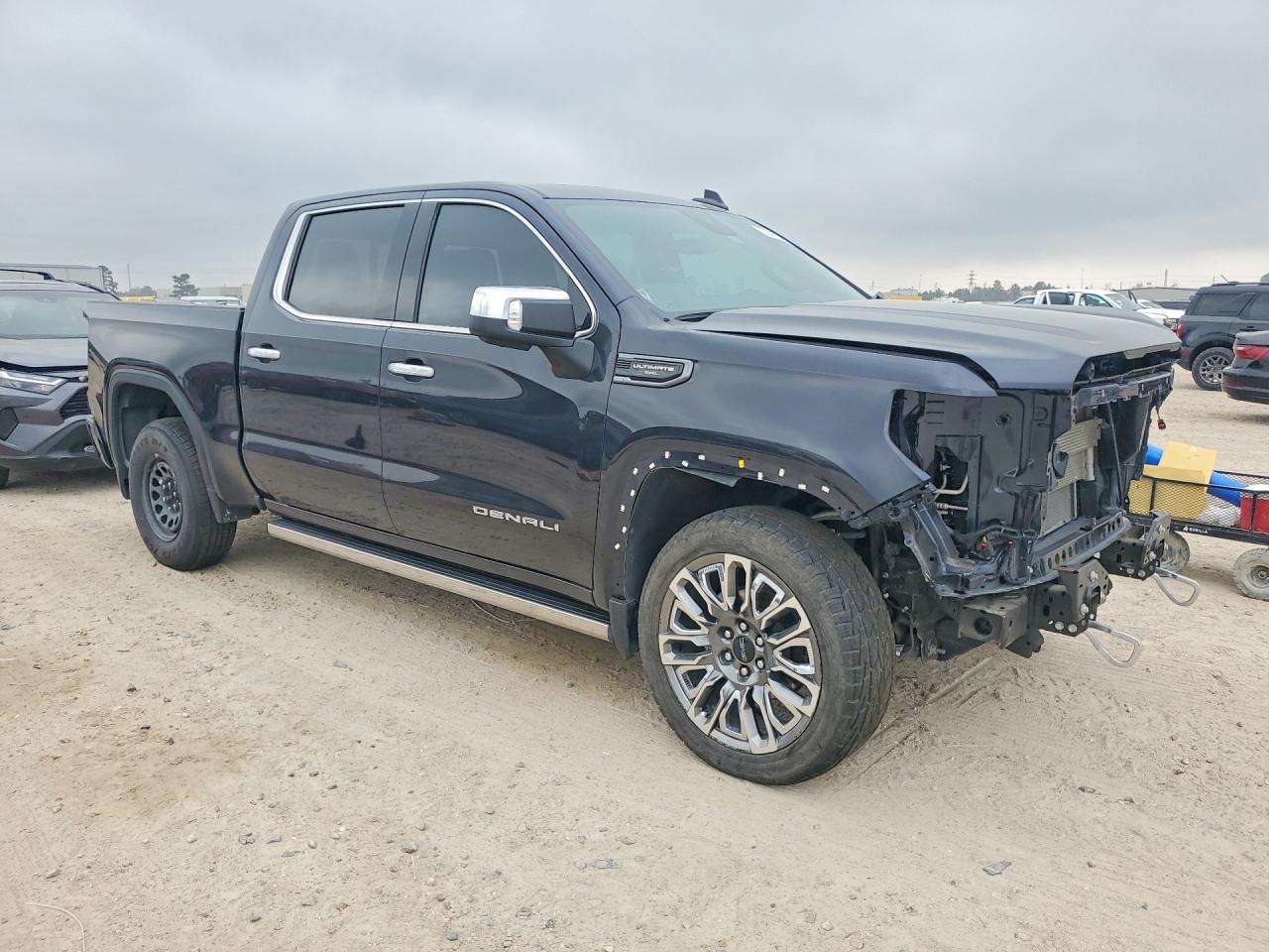 2023 GMC Sierra K1500 Denali Ultimate - Image 4