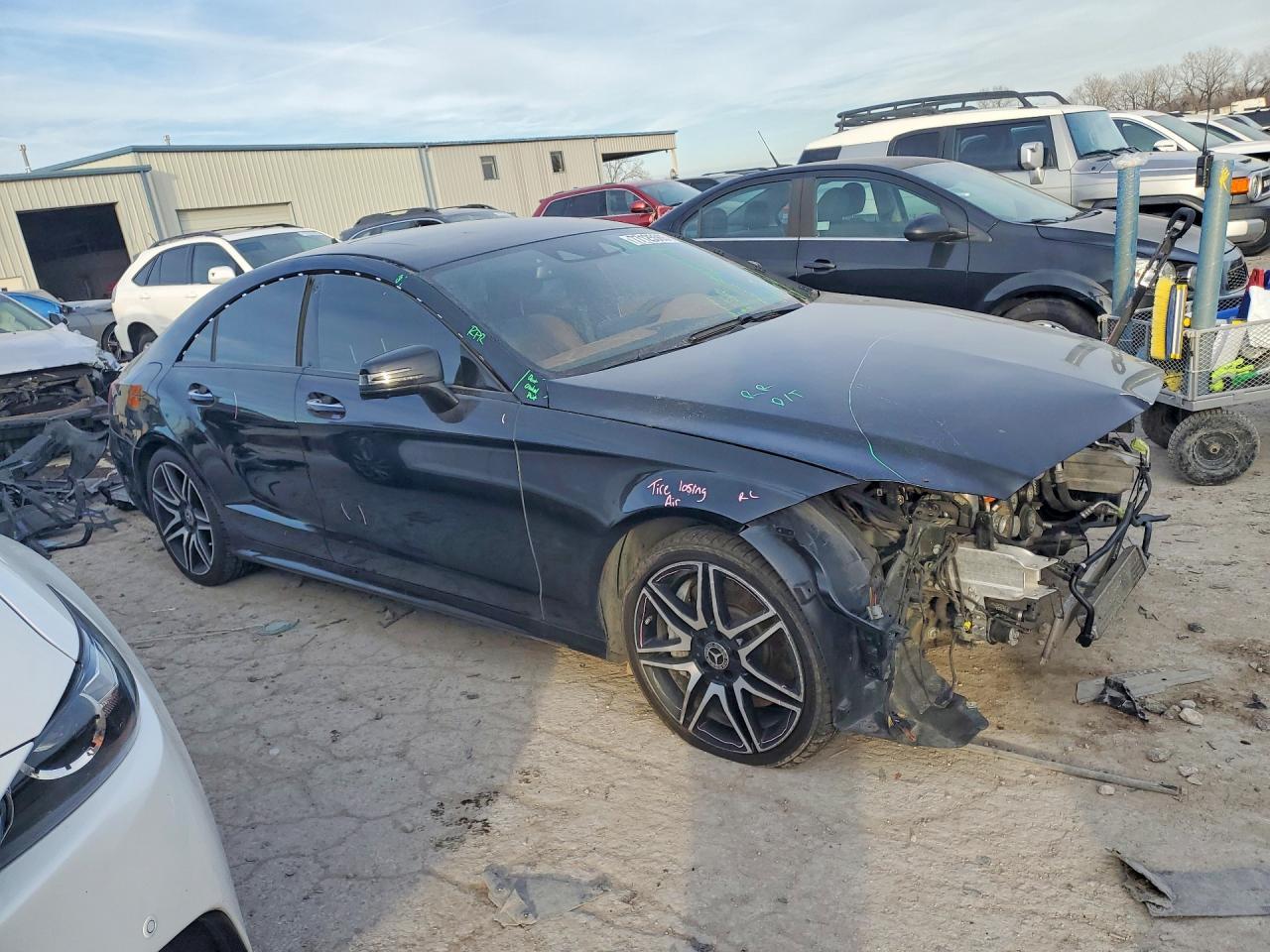 2017 Mercedes-Benz Cls 550 4Matic - Image 4