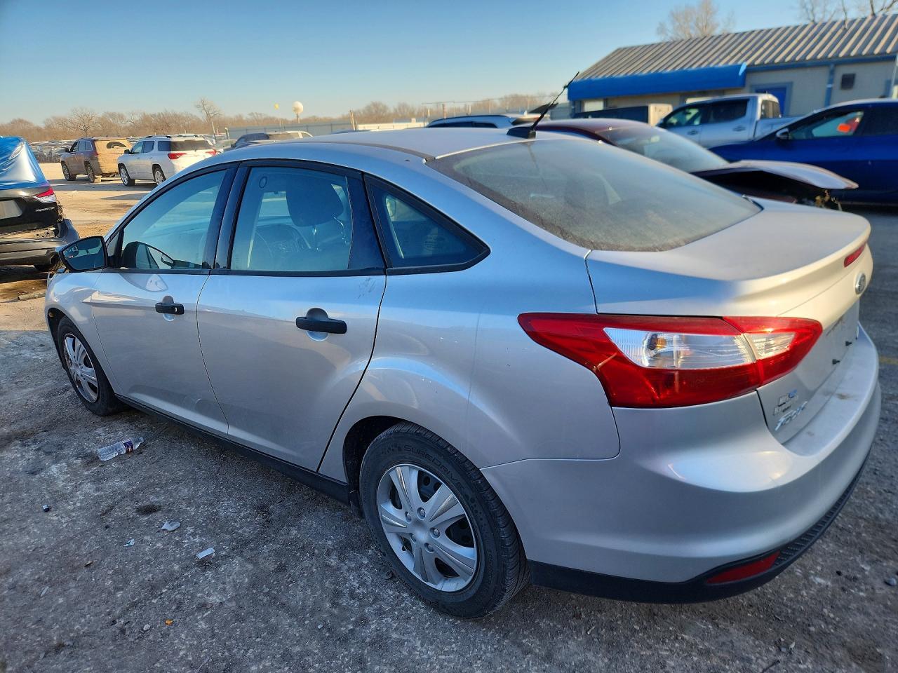 2013 Ford Focus S - Фото 2