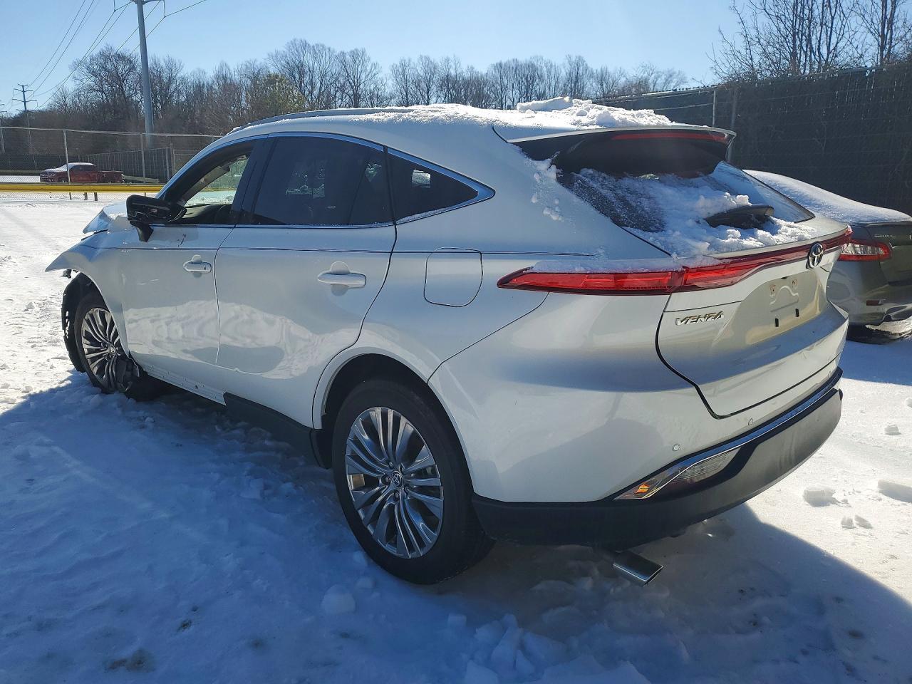 2023 Toyota Venza Le - Фото 2