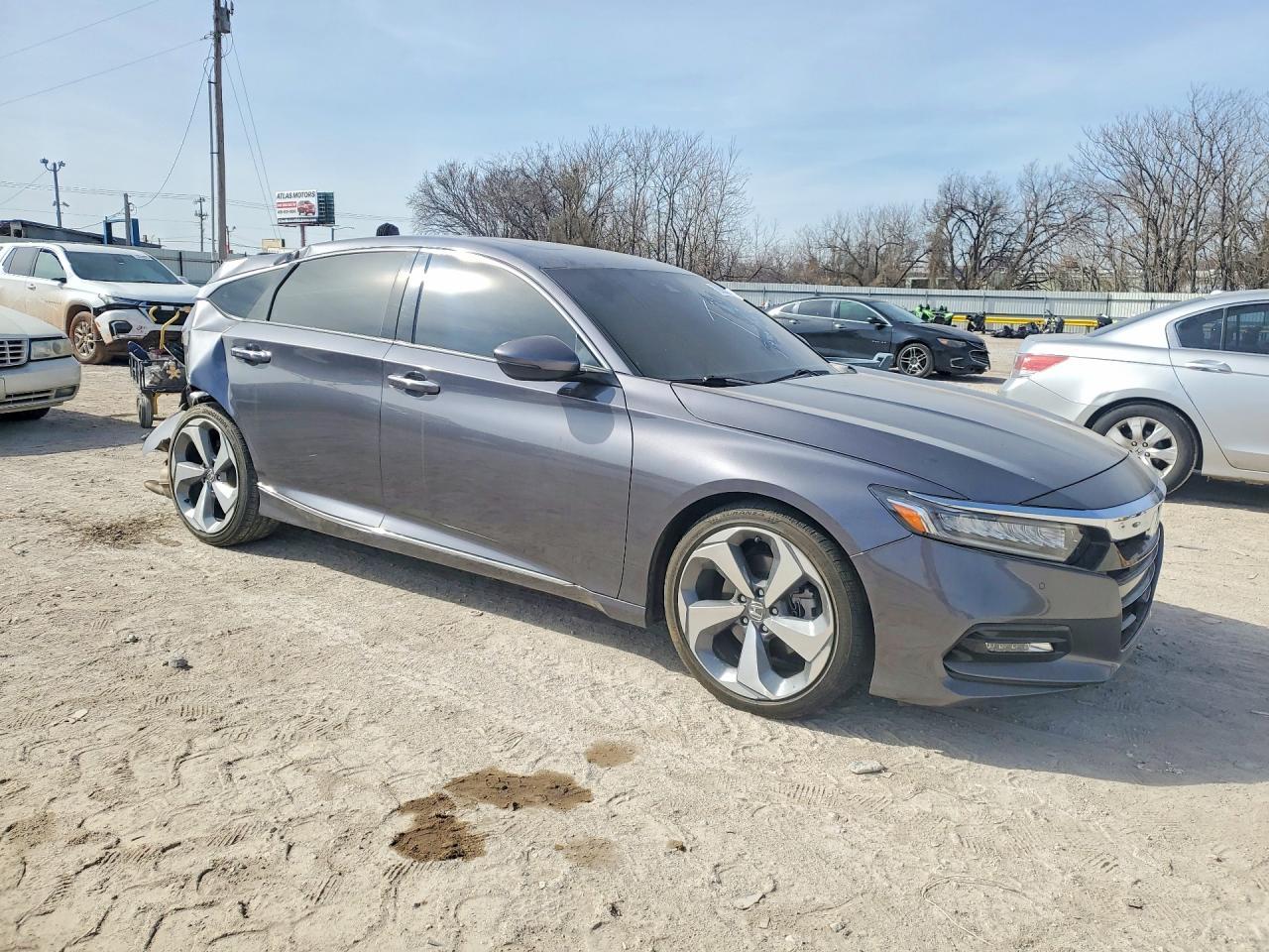 2019 Honda Accord Touring - Фото 4