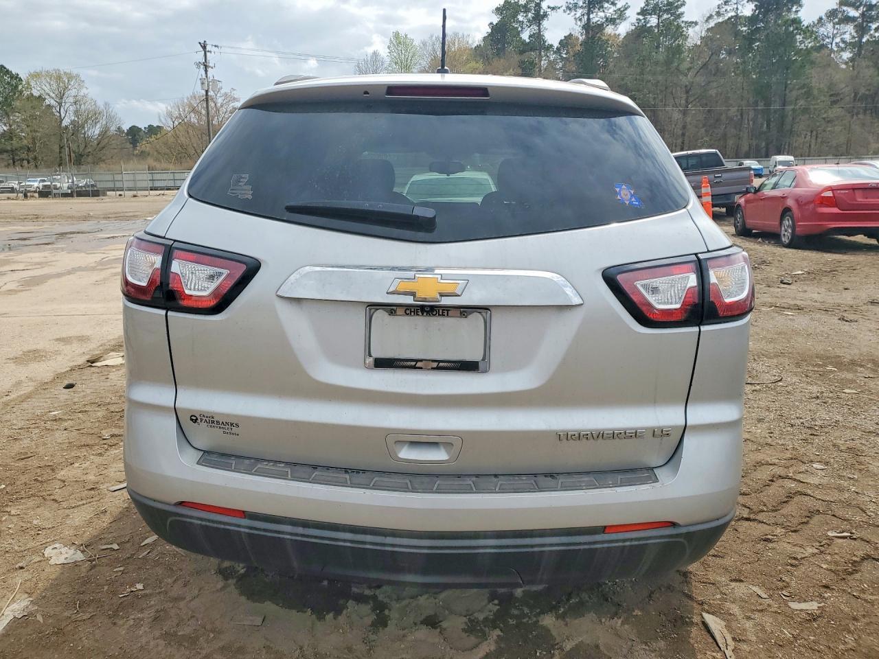 2015 Chevrolet Traverse Ls - Image 6