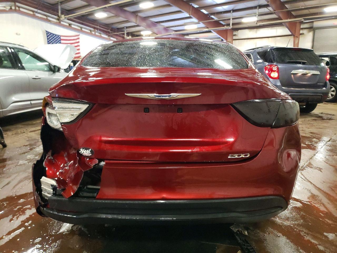 2016 Chrysler 200 Lx - Фото 6