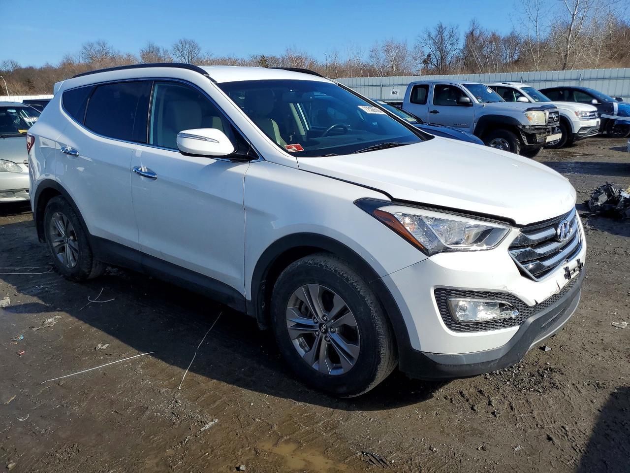 2016 Hyundai Santa Fe Sport - Image 4