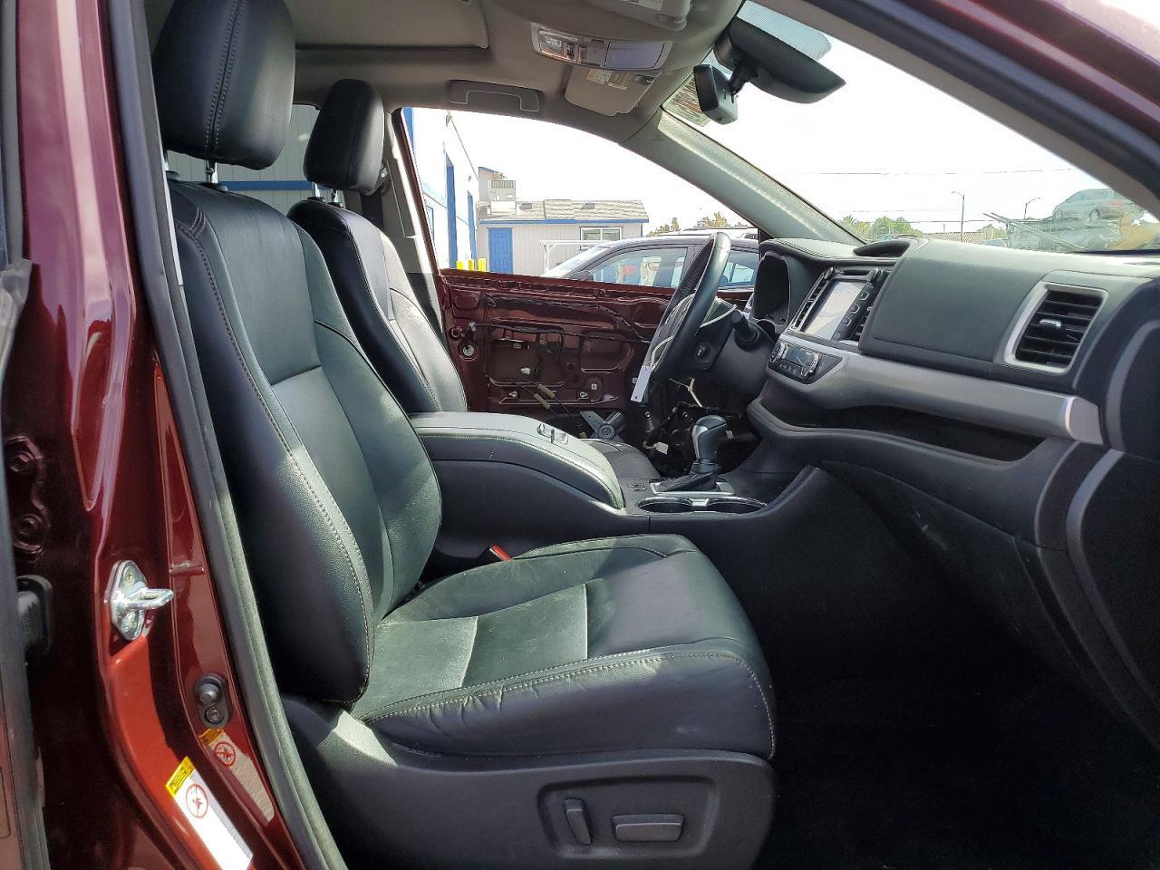 2018 Toyota Highlander Xle - Image 7