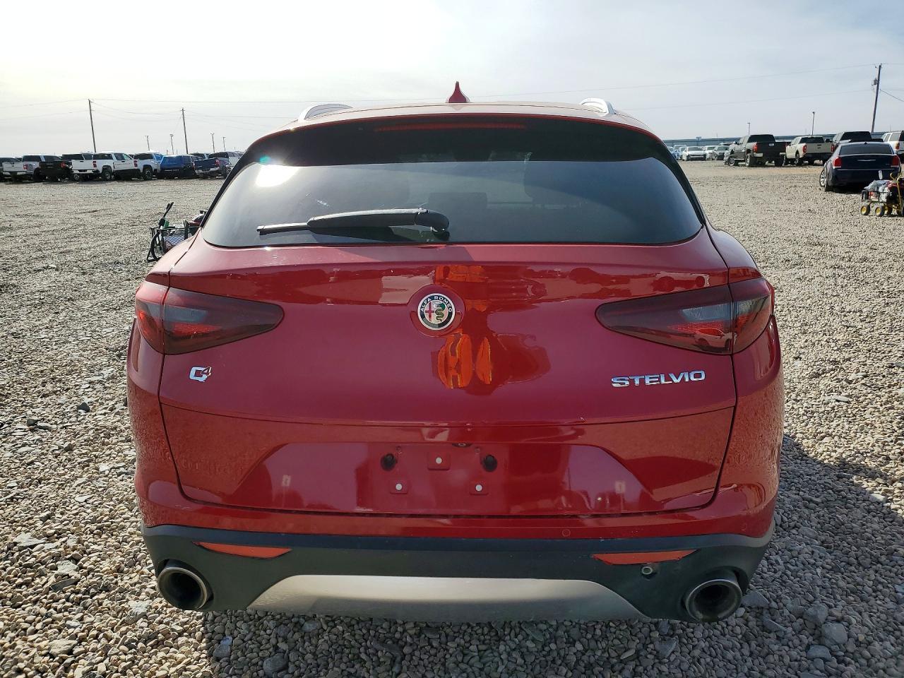 2018 Alfa Romeo Stelvio - Фото 6