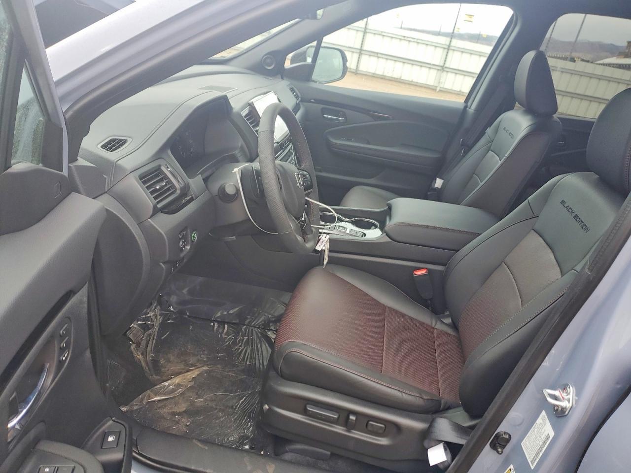 2026 Honda Ridgeline Black Edition - Image 7
