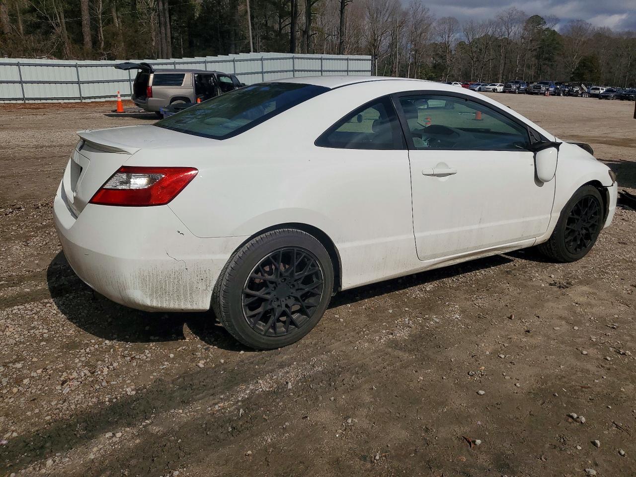 2010 Honda Civic Lx - Image 3