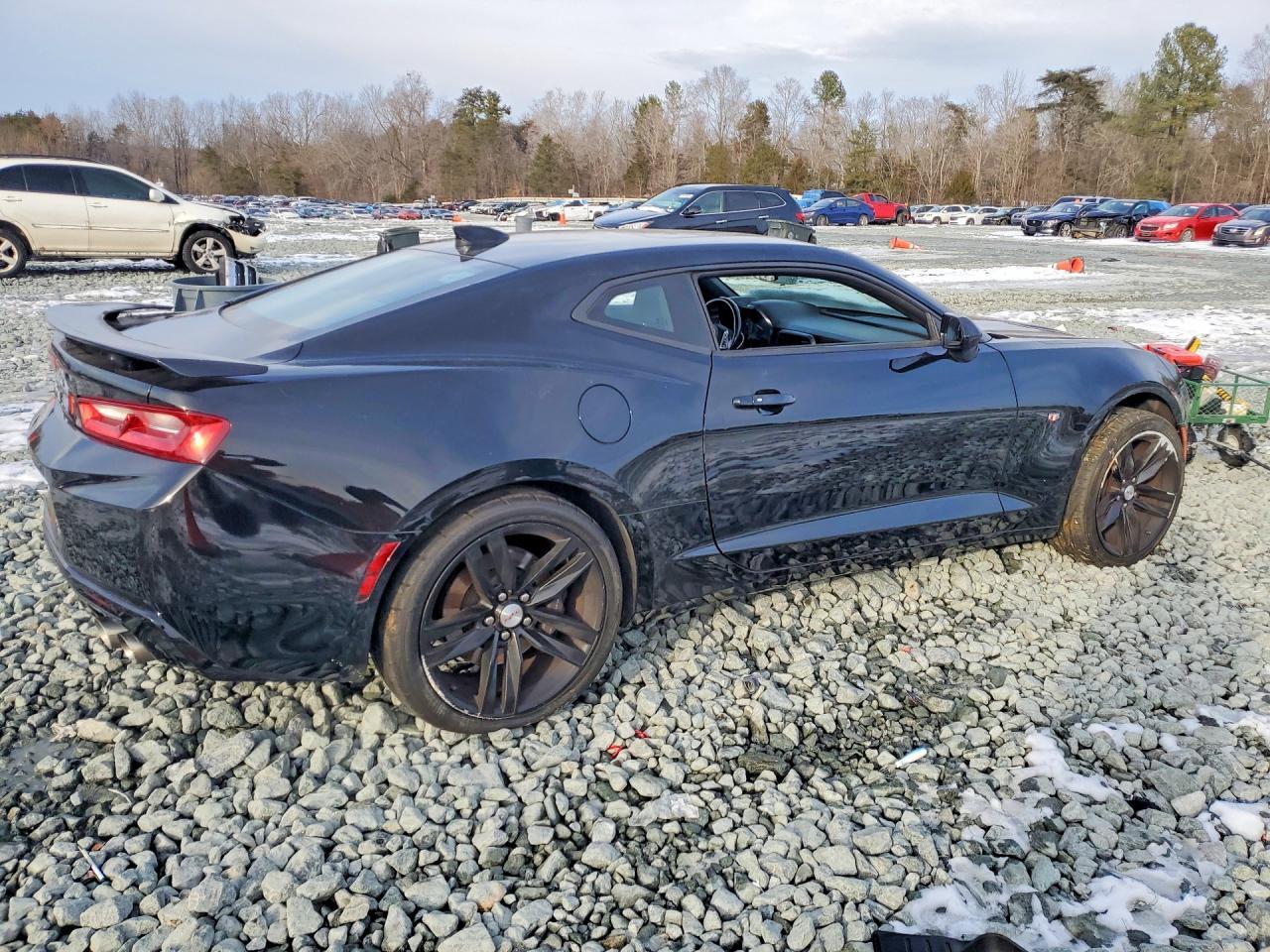 2018 Chevrolet Camaro Ss - Image 3