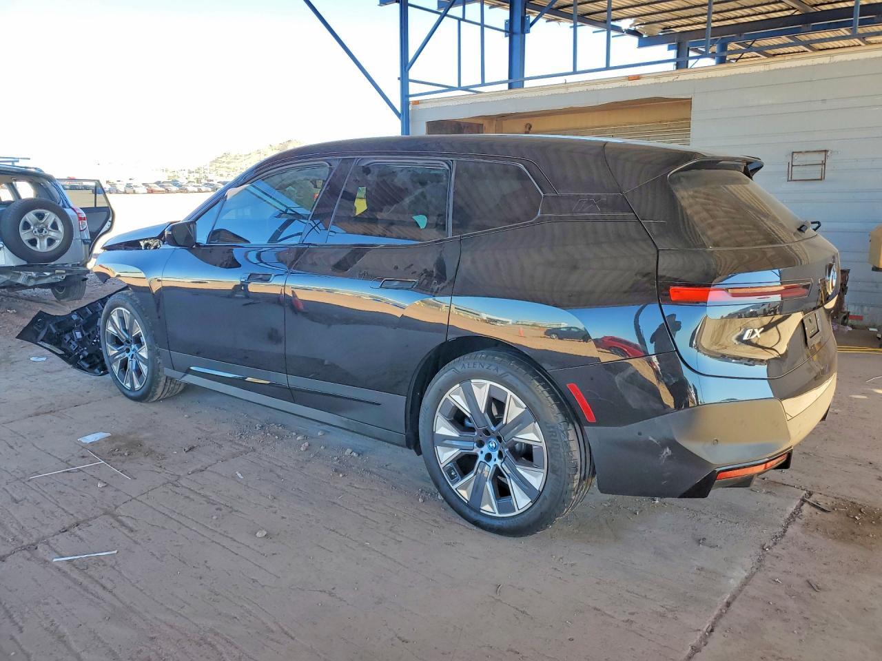 2025 BMW Ix - Image 2