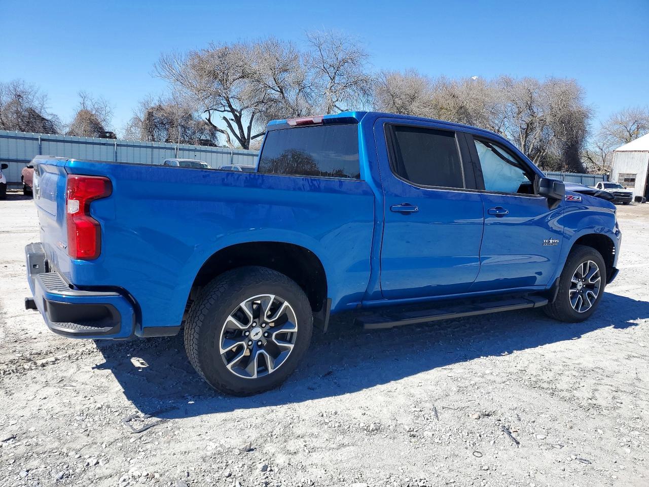 2022 Chevrolet Silverado K1500 Rst - Фото 3