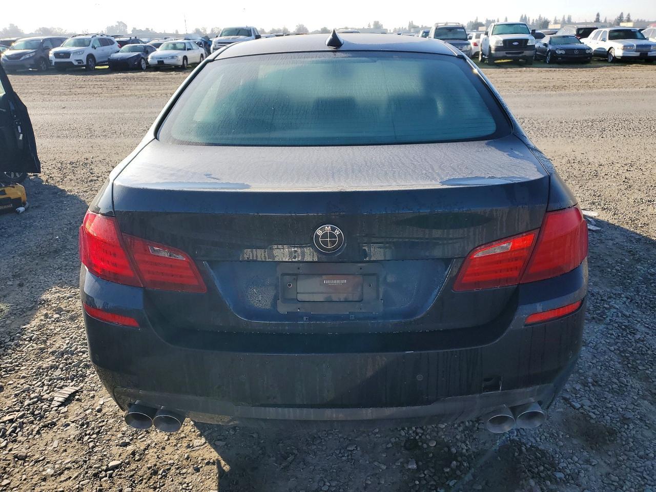 2013 BMW 550 Xi - Фото 6