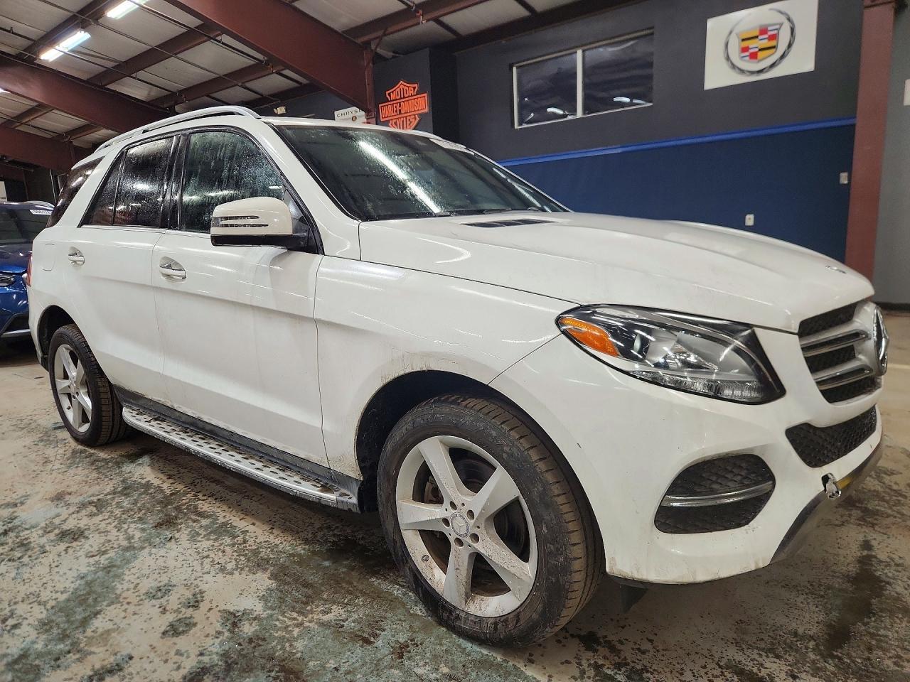 2016 Mercedes-Benz Gle 300D 4Matic - Image 4
