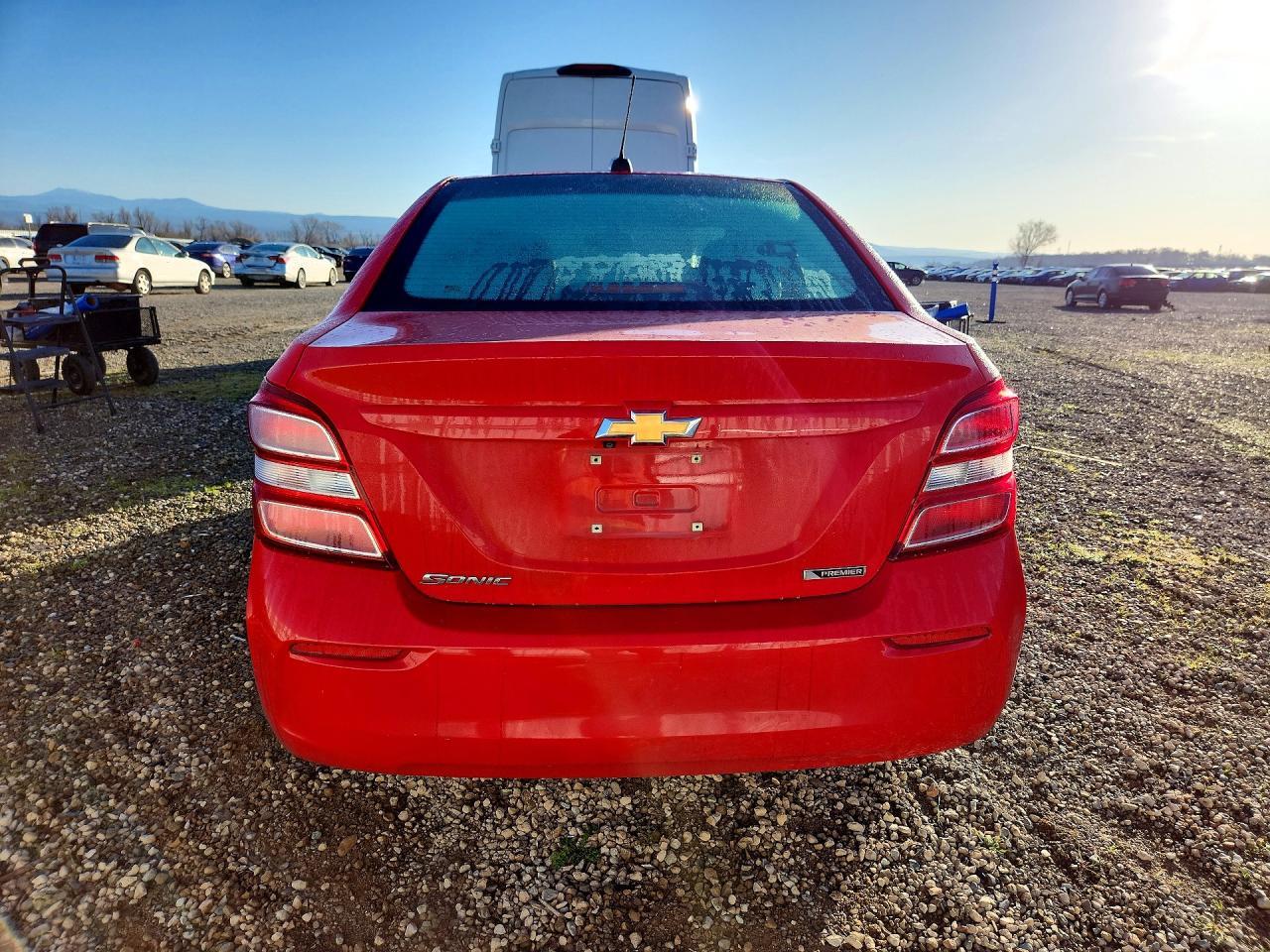2019 Chevrolet Sonic Premier - Фото 6