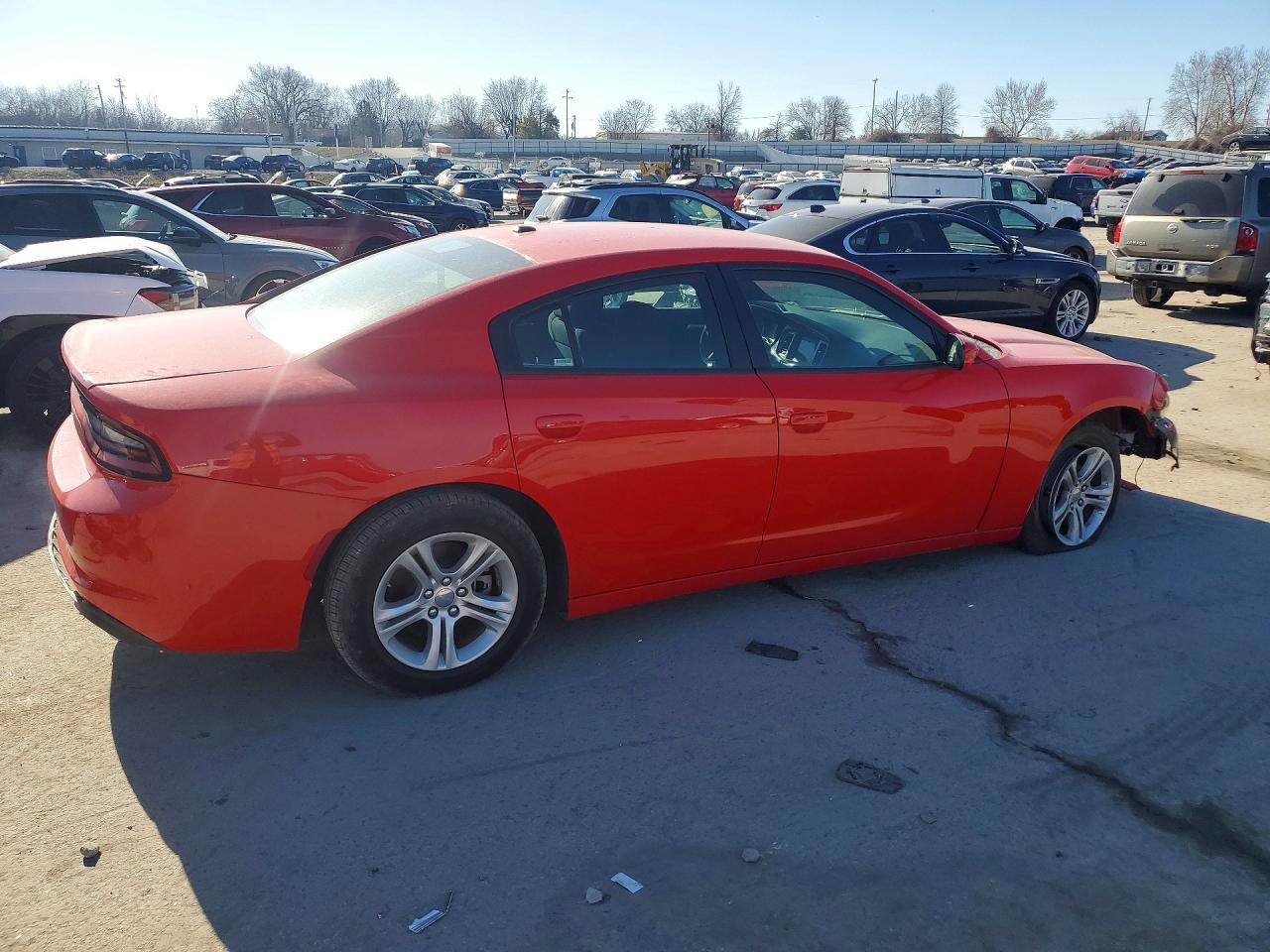 2022 Dodge Charger Sxt - Фото 3