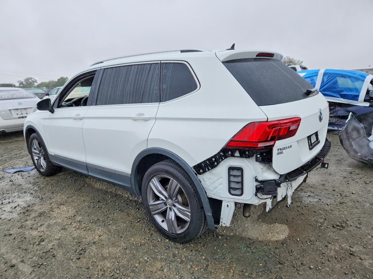2021 Volkswagen Tiguan Se - Фото 2