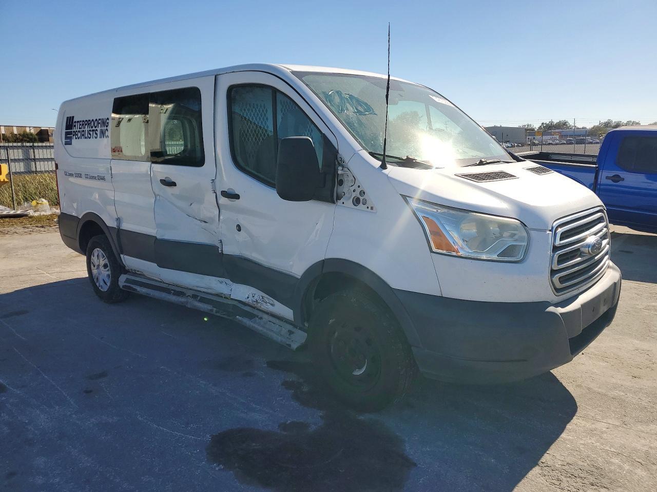 2015 Ford Transit T-250 Utility / Service Van - Image 4