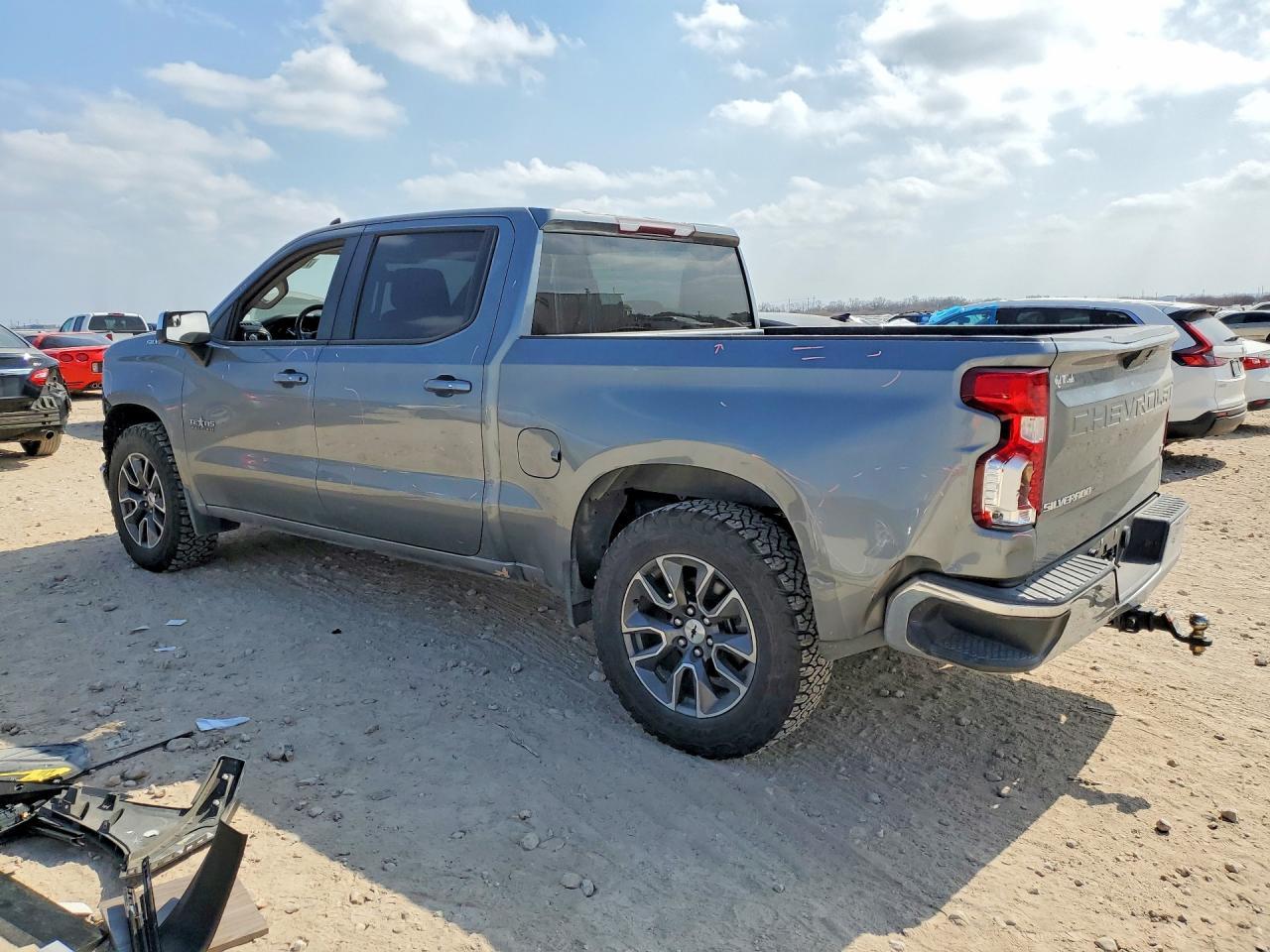 2019 Chevrolet Silverado C1500 Lt - Image 2