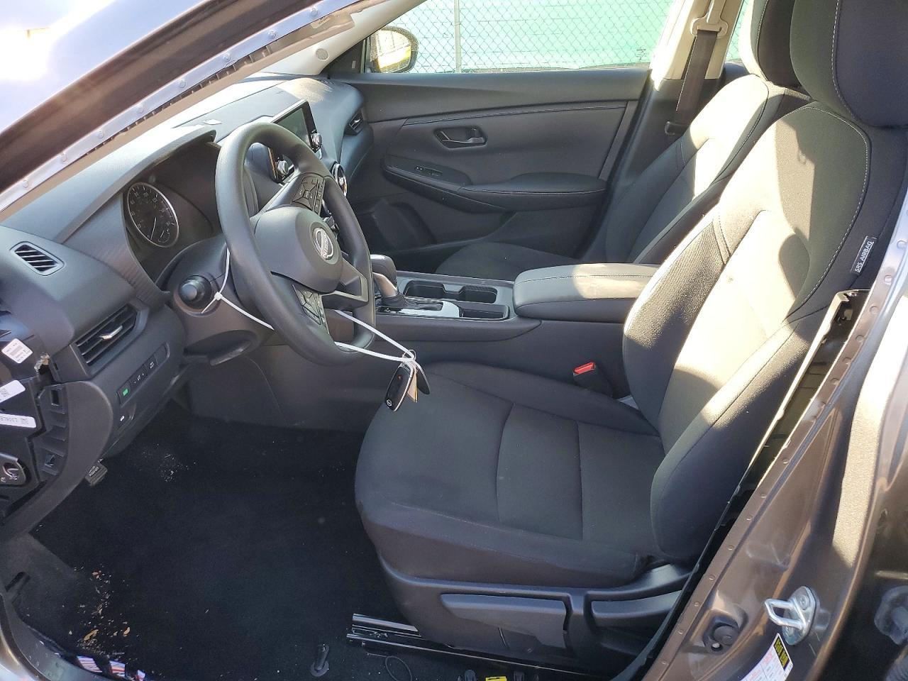 2025 Nissan Sentra S - Image 7