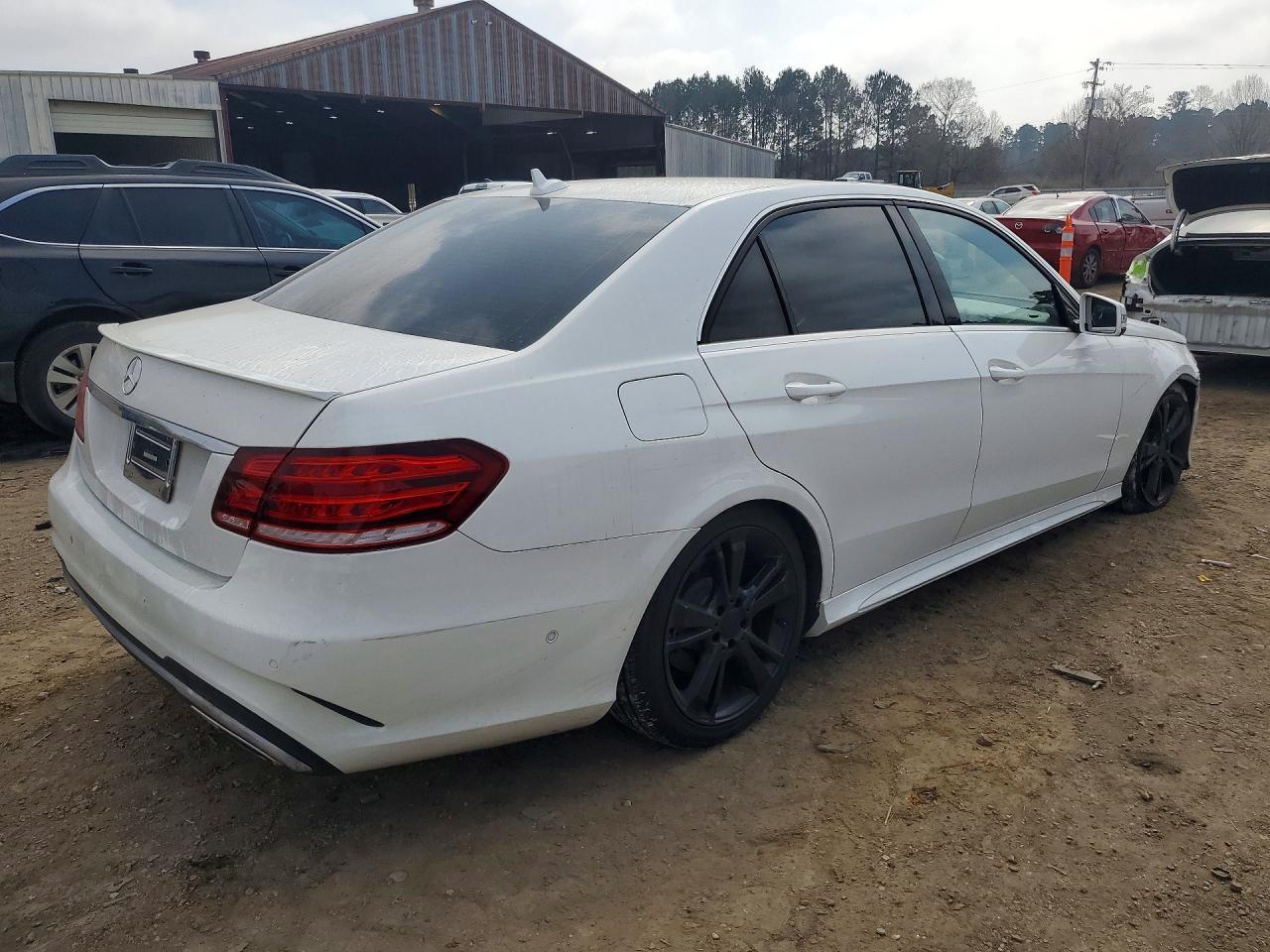 2014 Mercedes-Benz E 350 - Фото 3