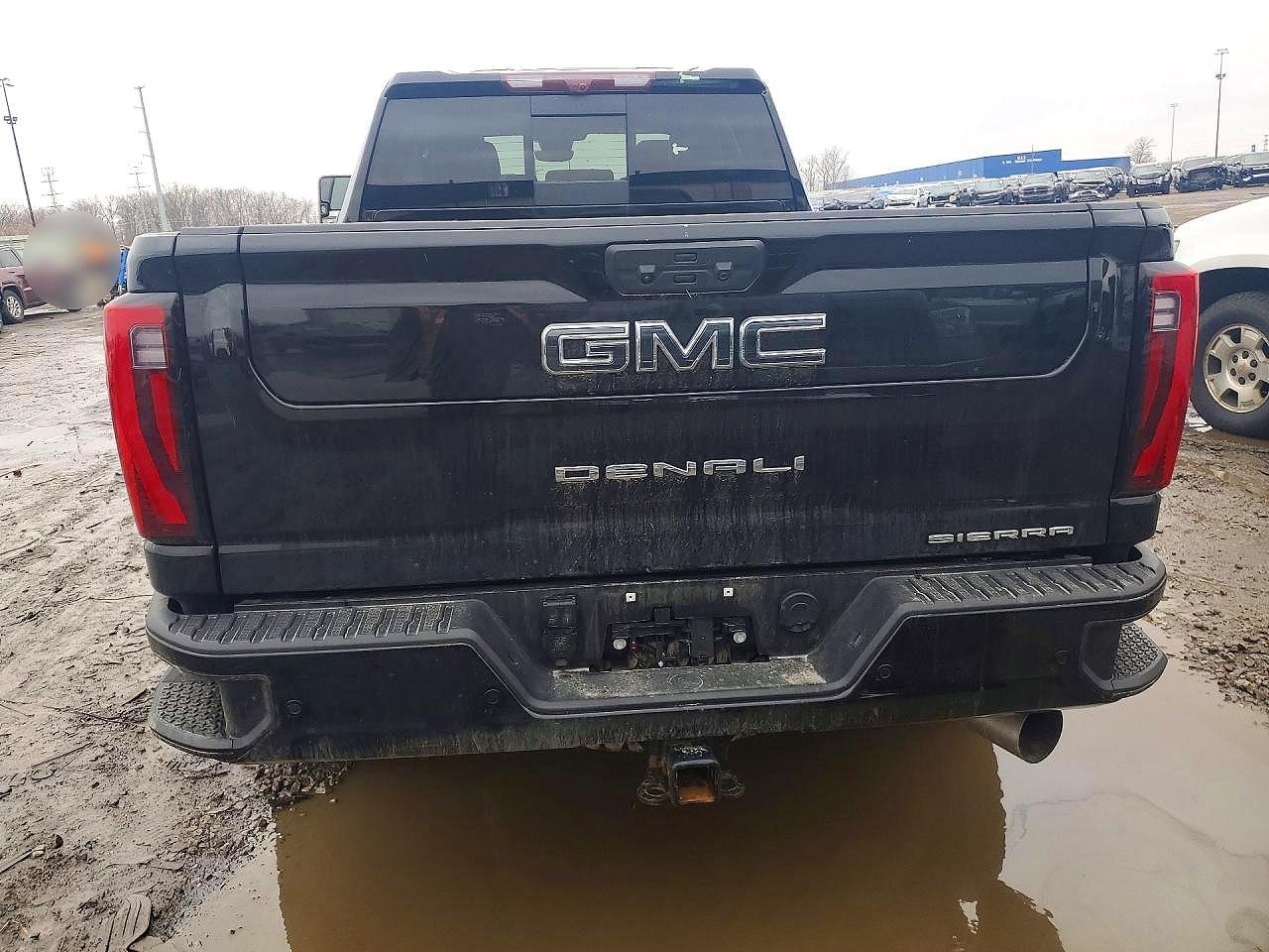 2025 GMC Sierra K2500 Denali Ultimate - Фото 6