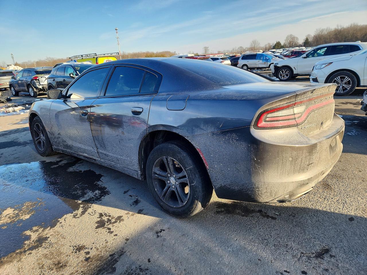 2019 Dodge Charger Sxt - Фото 2