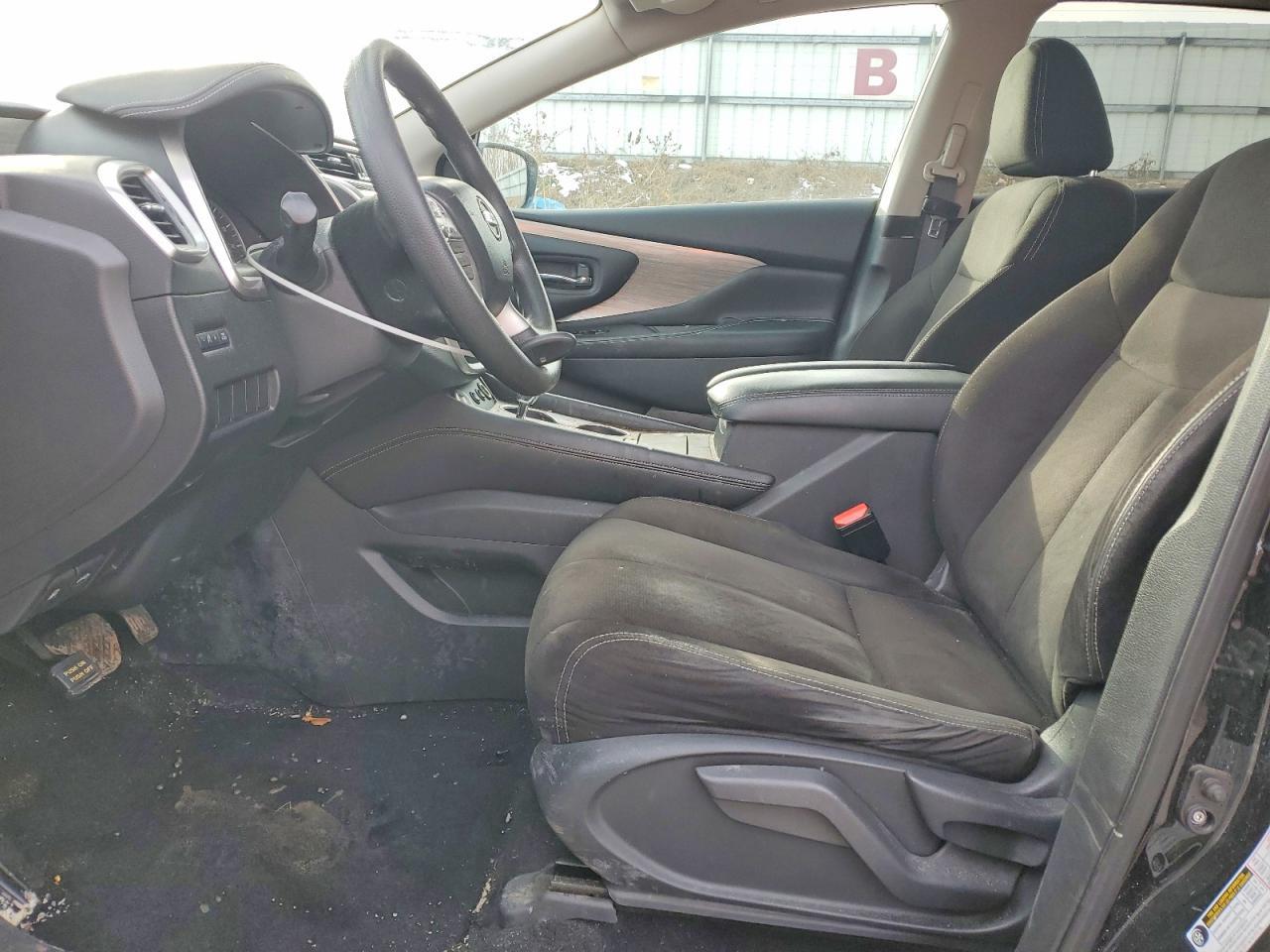 2015 Nissan Murano S - Image 7