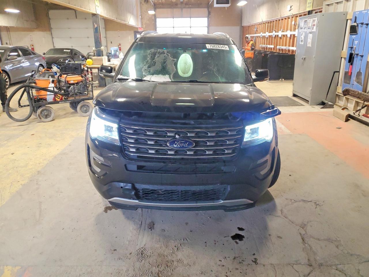 2016 Ford Explorer Xlt - Фото 5