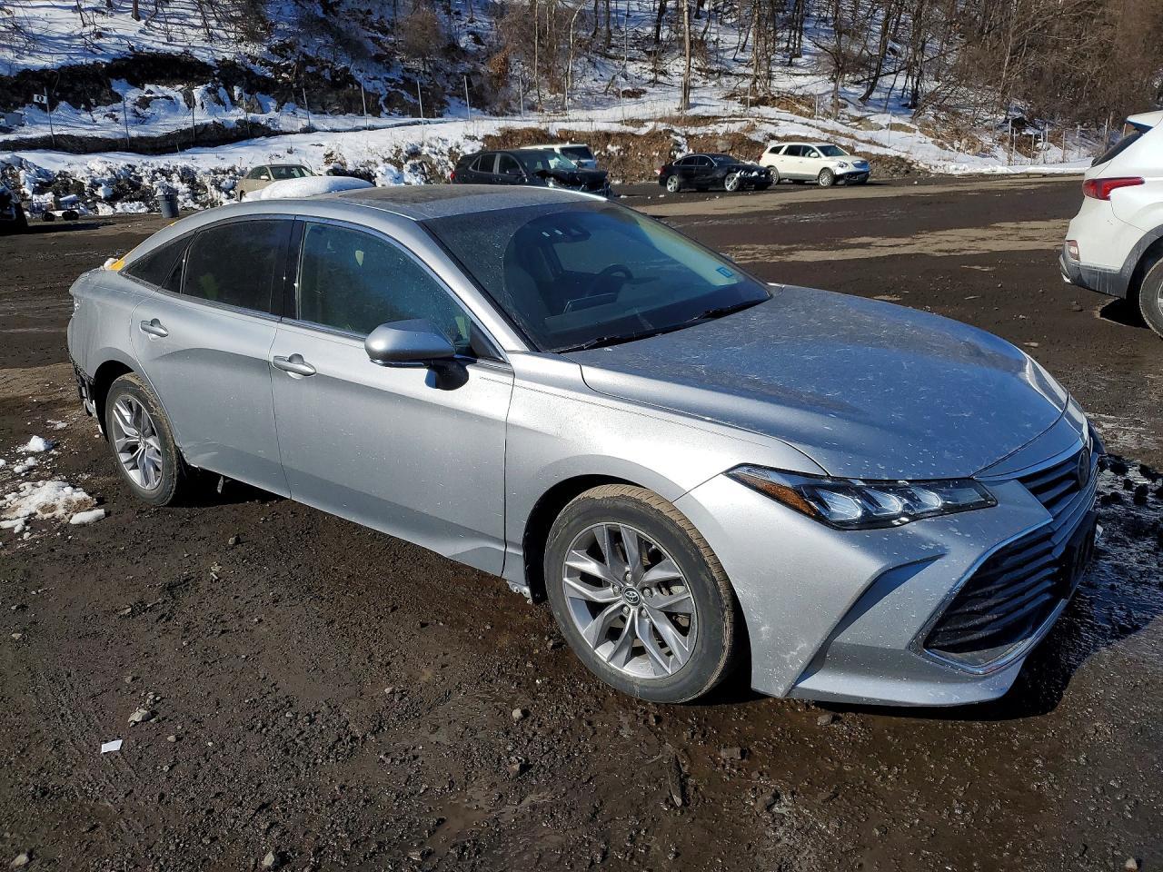 2019 Toyota Avalon Xle - Фото 4