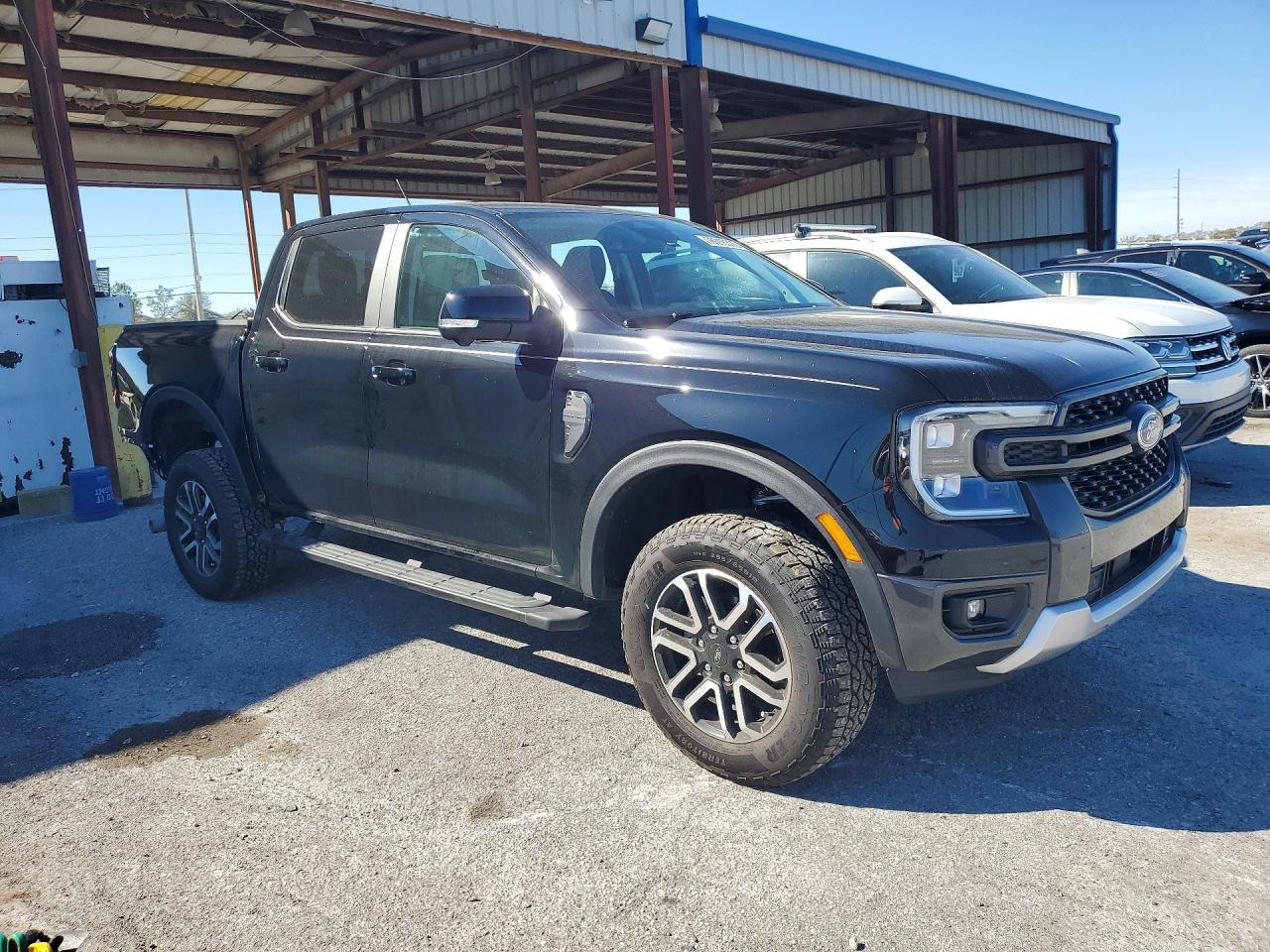 2025 Ford Ranger Lariat - Image 4