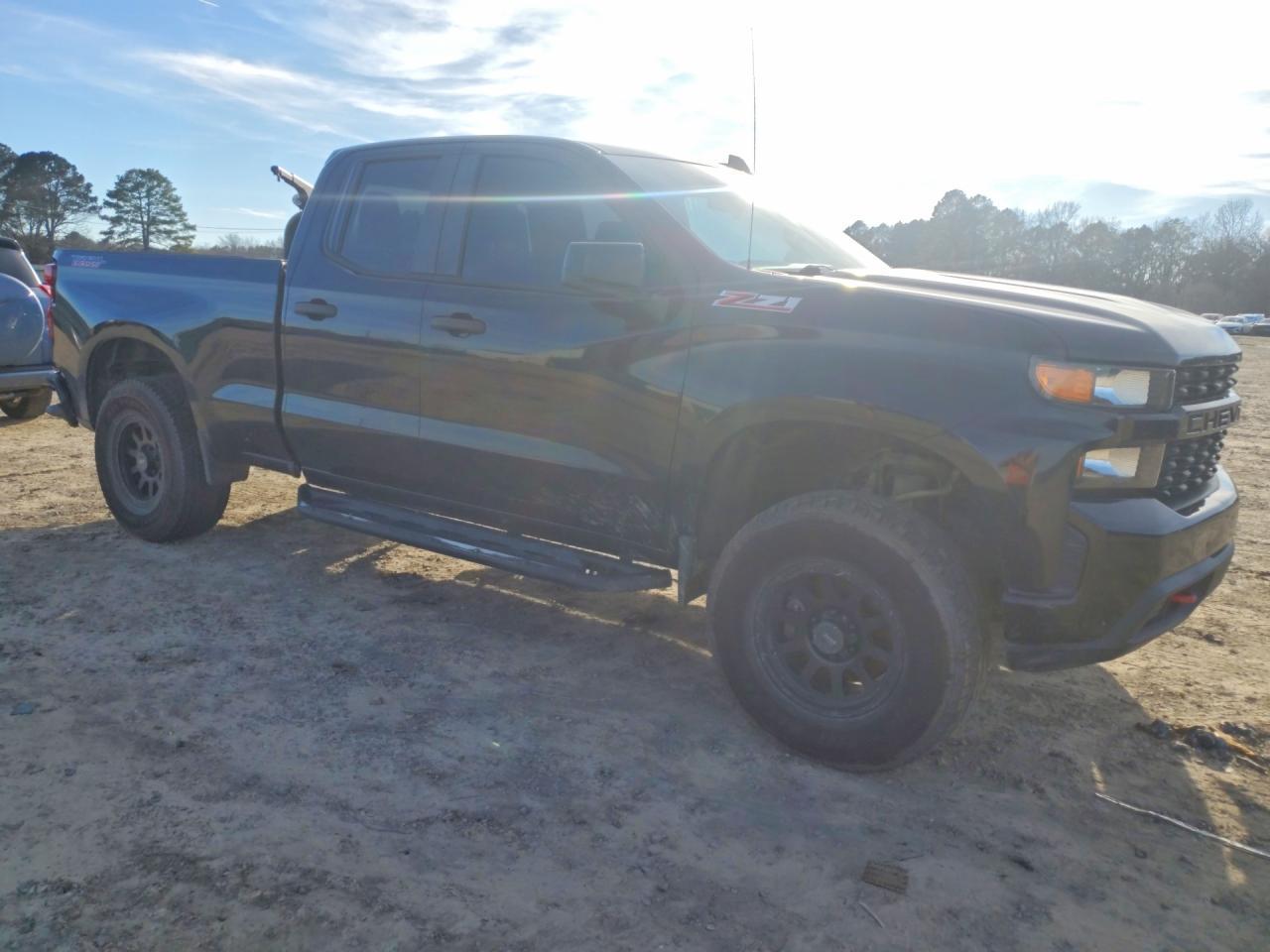 2019 Chevrolet Silverado K1500 Trail Boss Custom - Фото 4