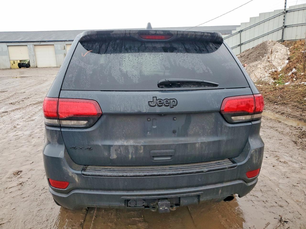 2017 Jeep Grand Cherokee Laredo - Фото 6