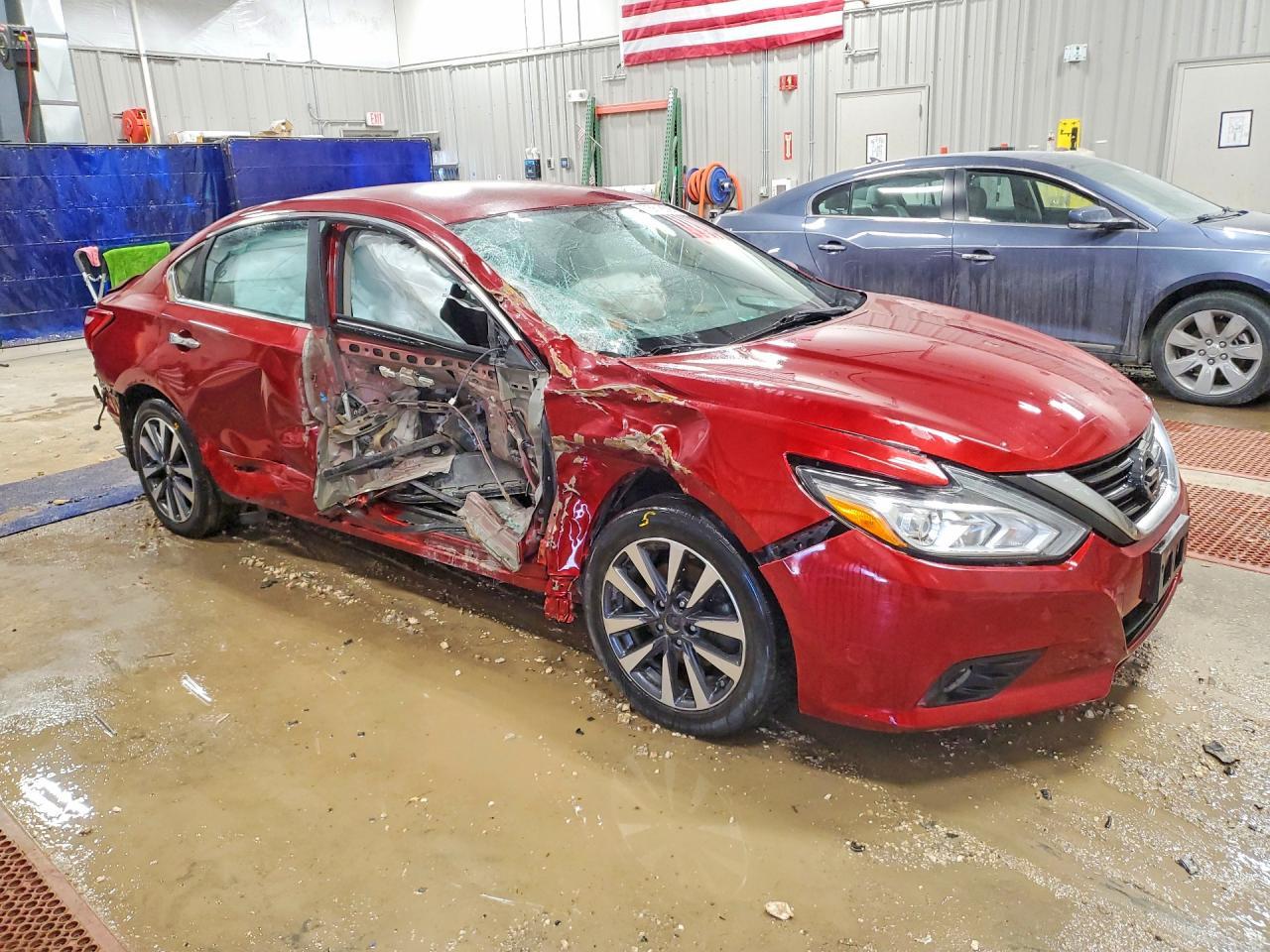 2017 Nissan Altima 2.5 - Фото 4