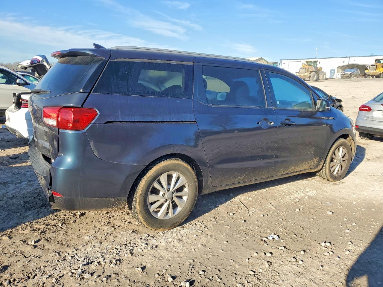 2015 Kia Sedona Lx - Фото 3