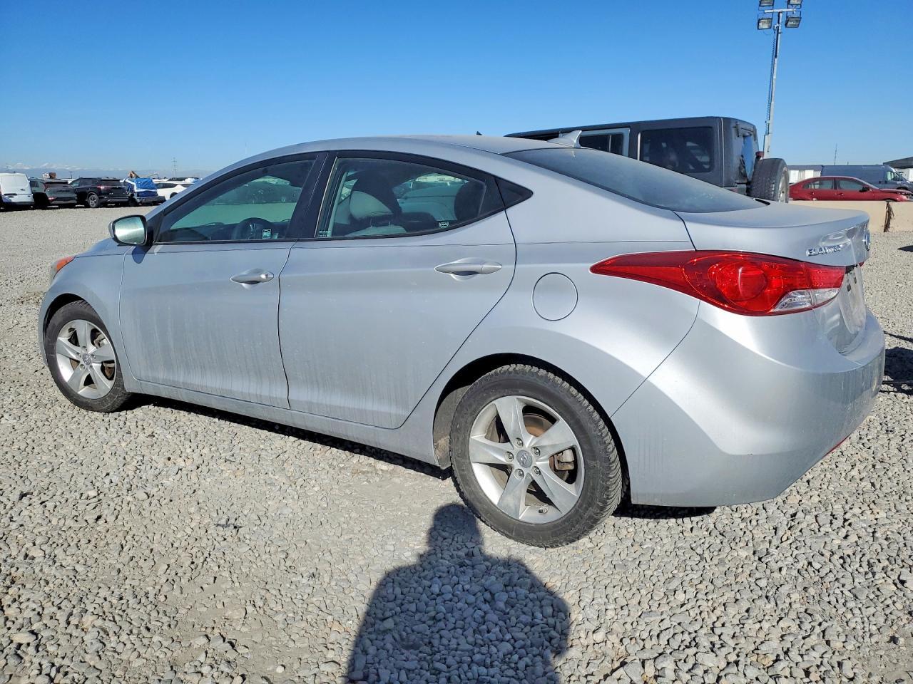 2011 Hyundai Elantra Gls - Image 2