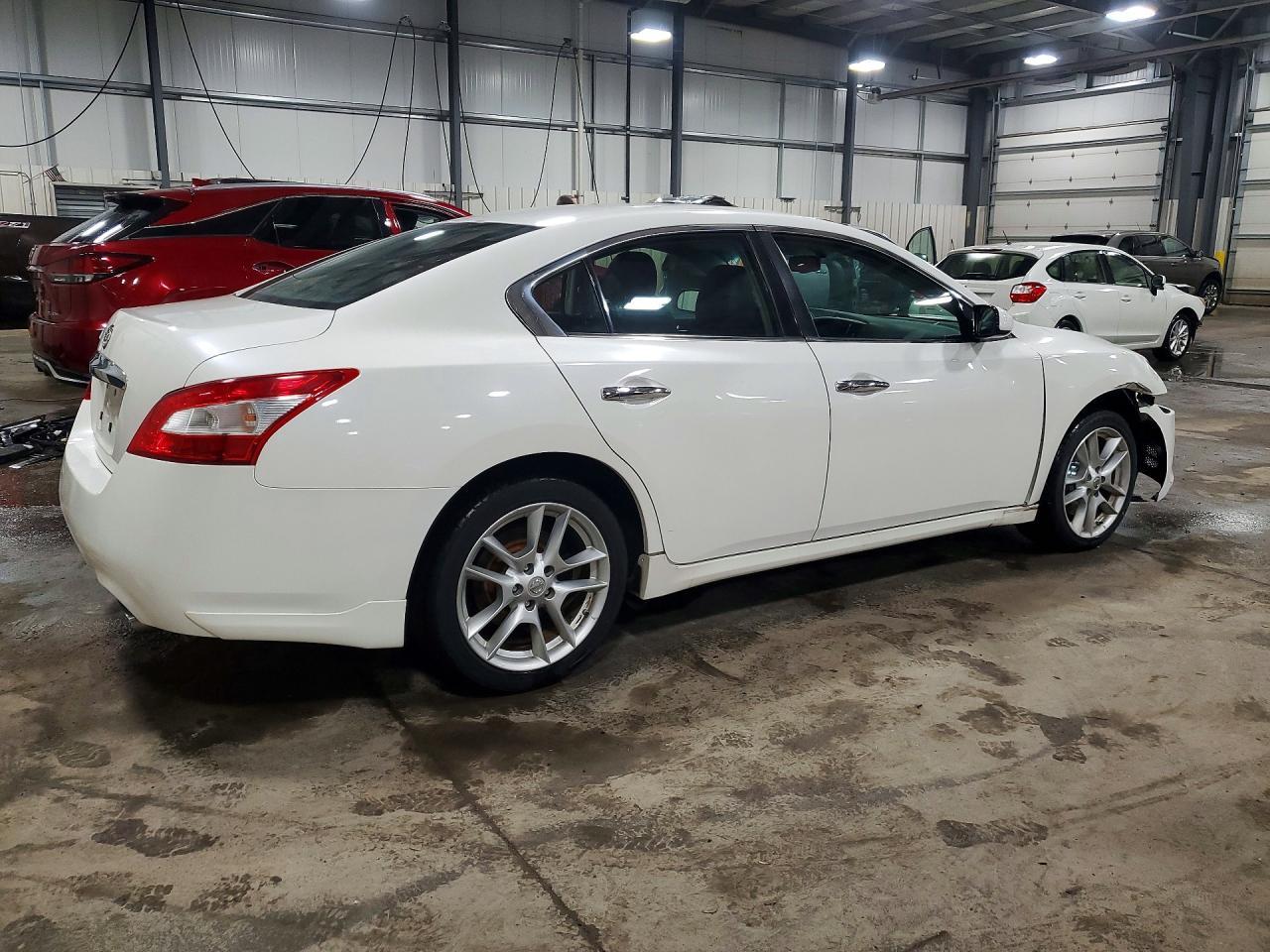 2009 Nissan Maxima S - Фото 3