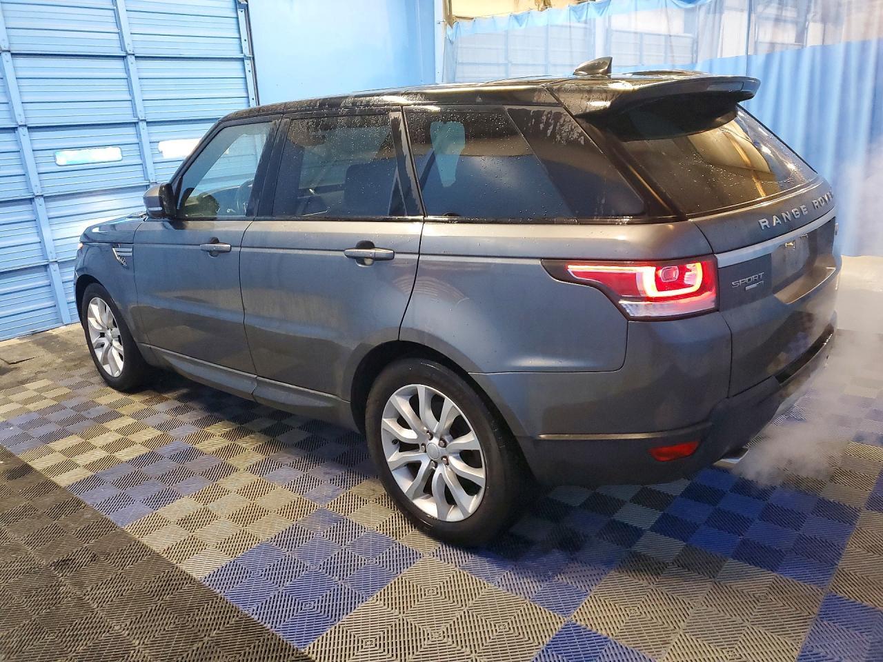 2017 Land Rover Range Rover Sport Hse - Image 2
