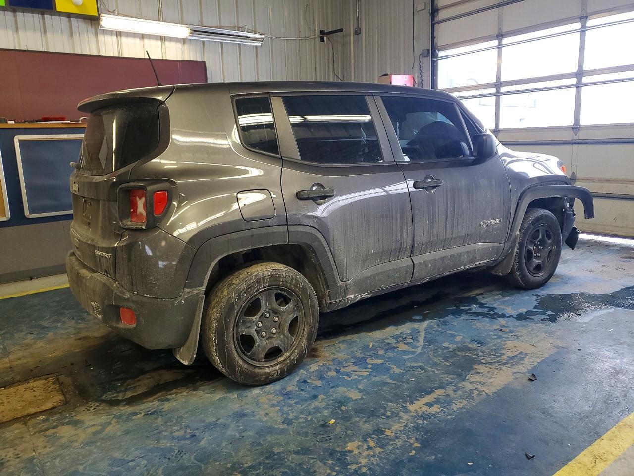 2018 Jeep Renegade Sport - Фото 3