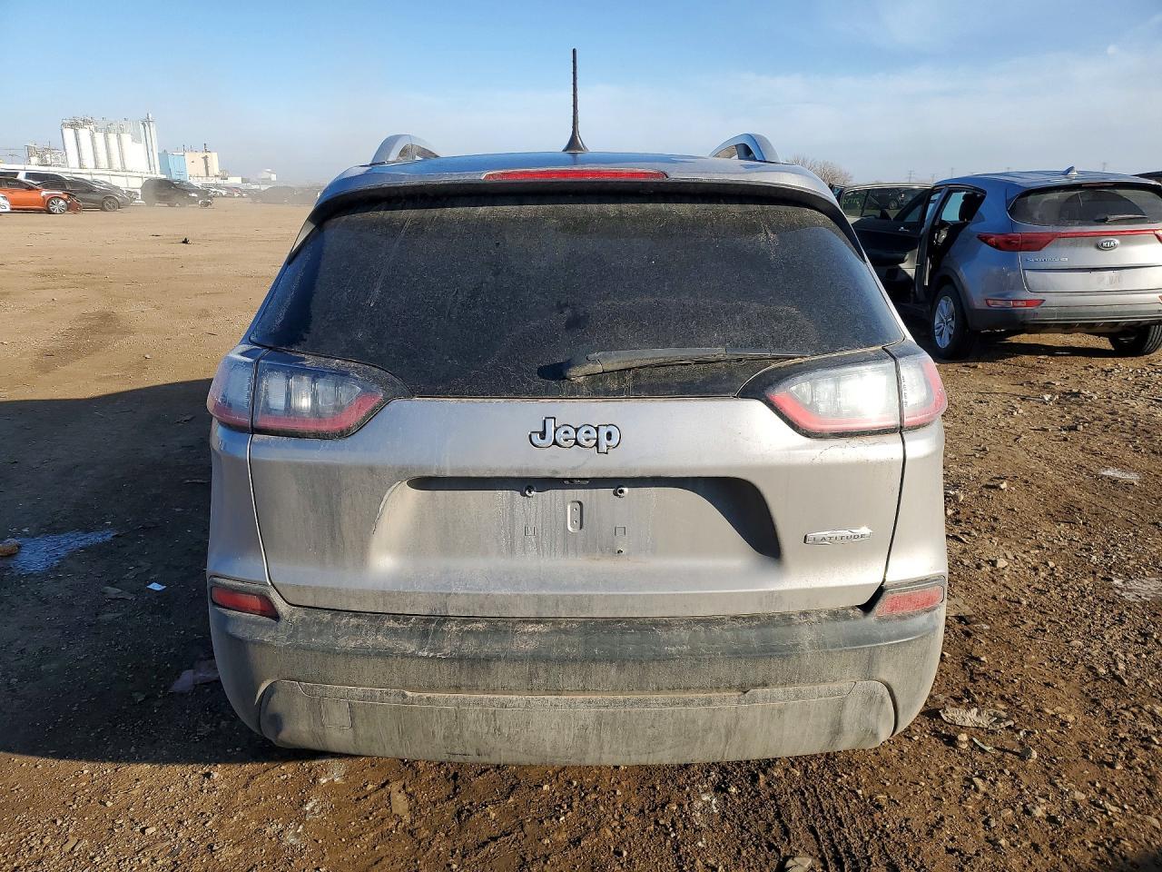 2021 Jeep Cherokee Latitude - Image 6
