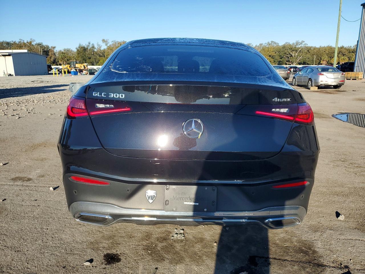 2025 Mercedes-Benz Glc Coupe 300 4Matic - Image 6