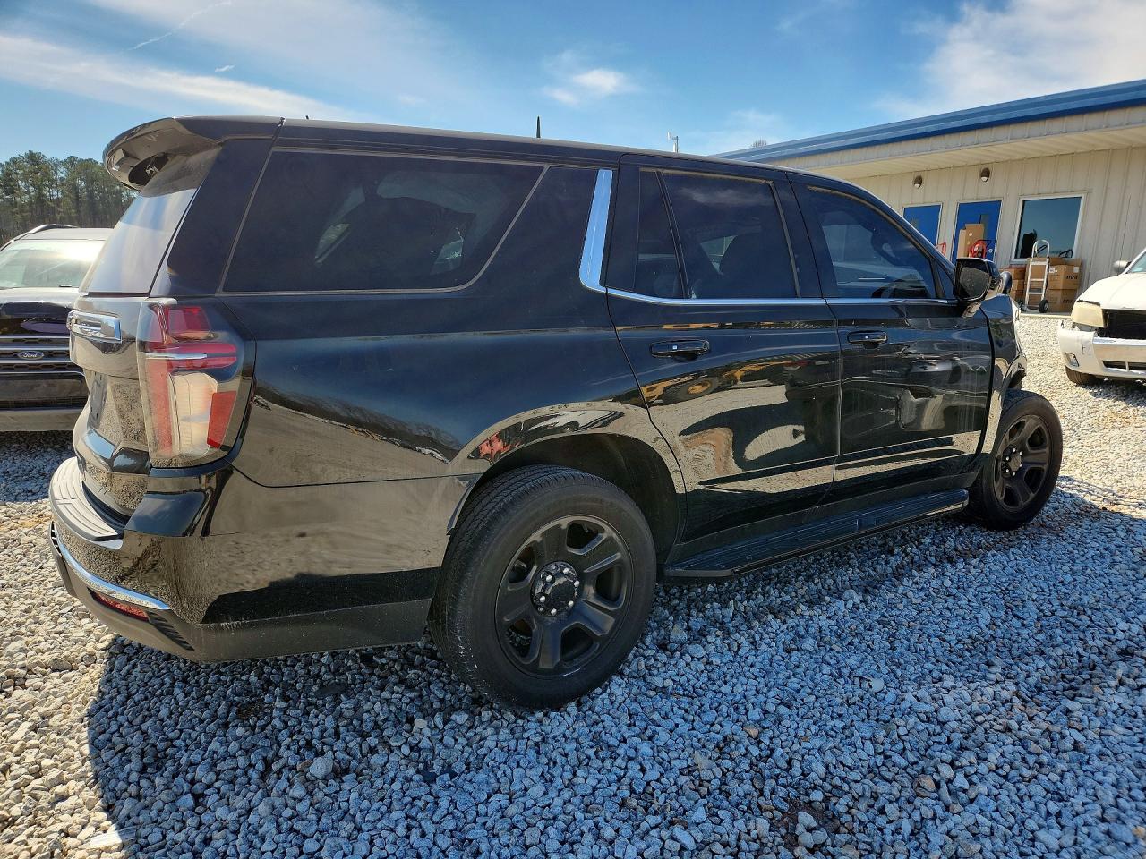 2023 Chevrolet Tahoe C1500 - Image 3