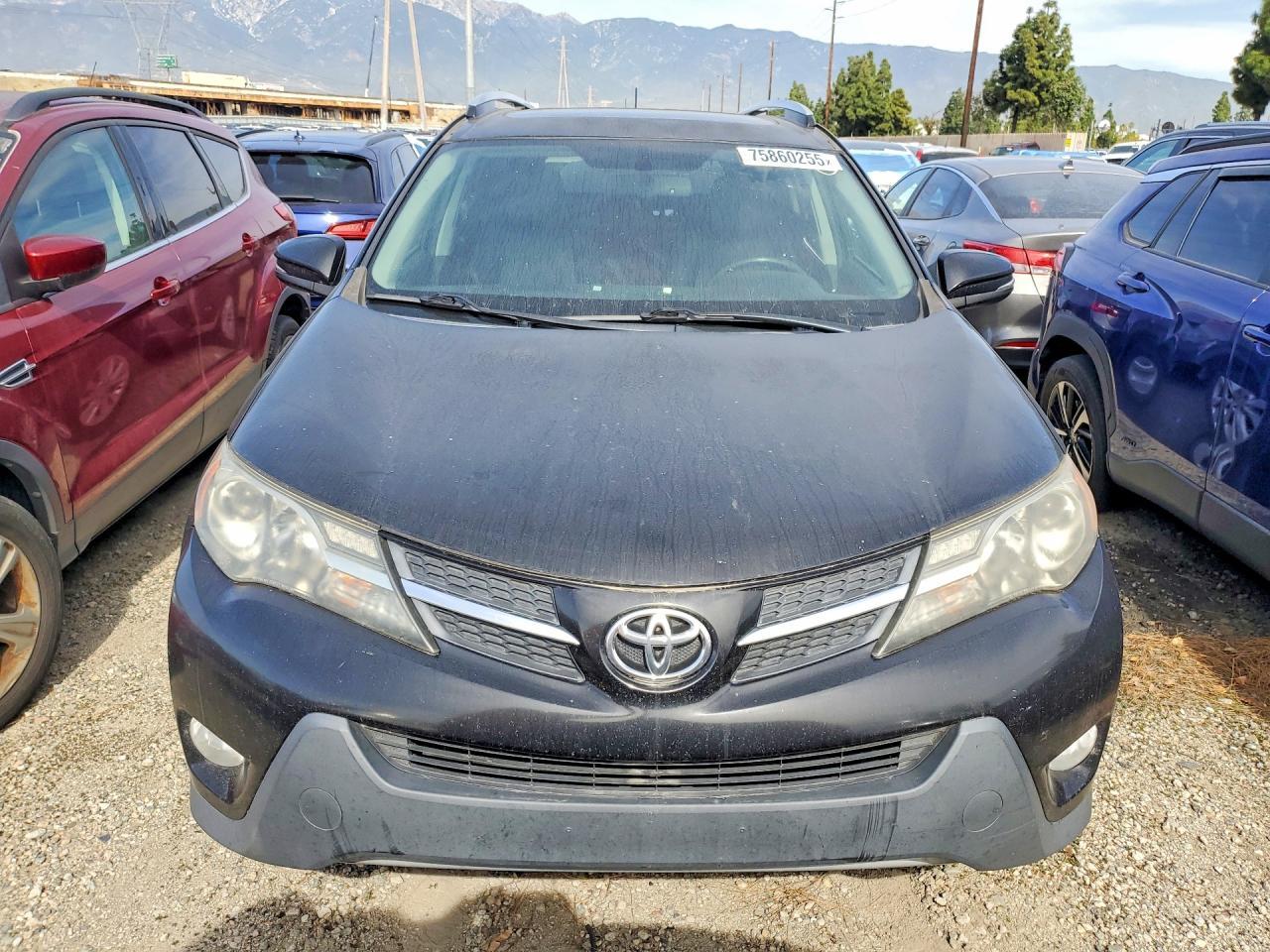 2015 Toyota Rav4 Limited - Image 5