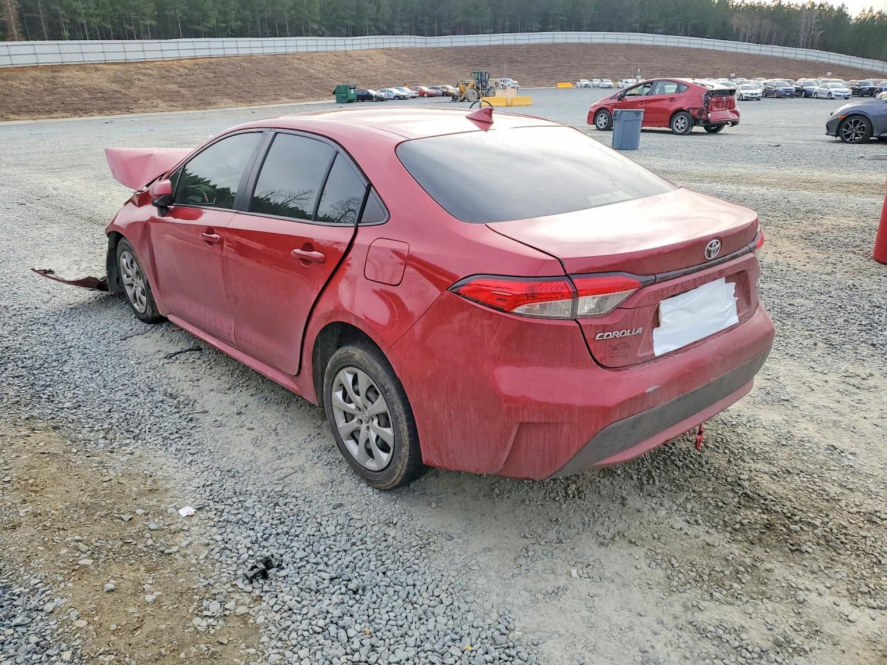 2021 Toyota Corolla Le - Фото 2